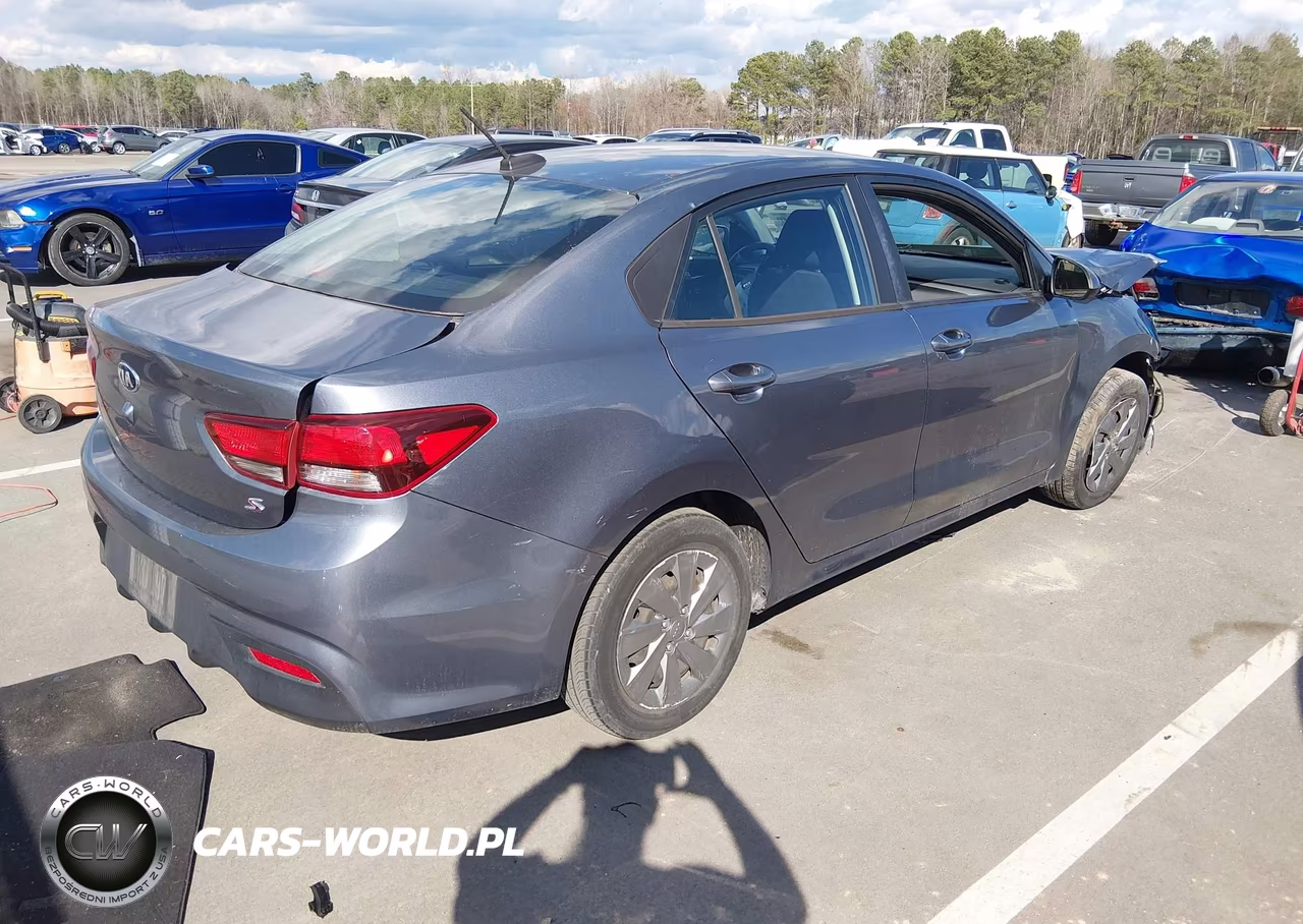 2020 Kia Rio S VIN:3KPA24AD4LE333403 - 4