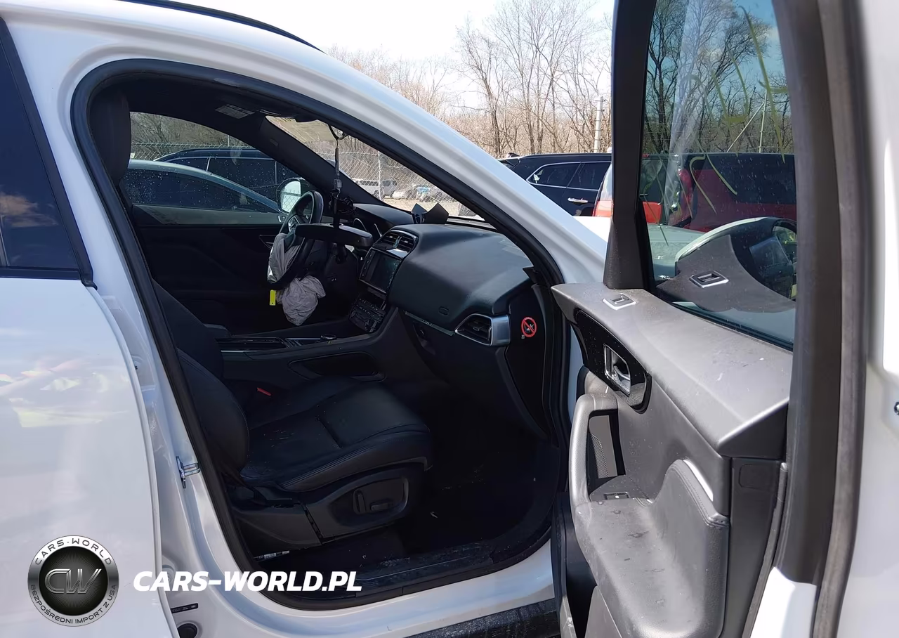 2018 Jaguar F-Pace 20D Premium VIN:SADCJ2FN2JA241647 - 5