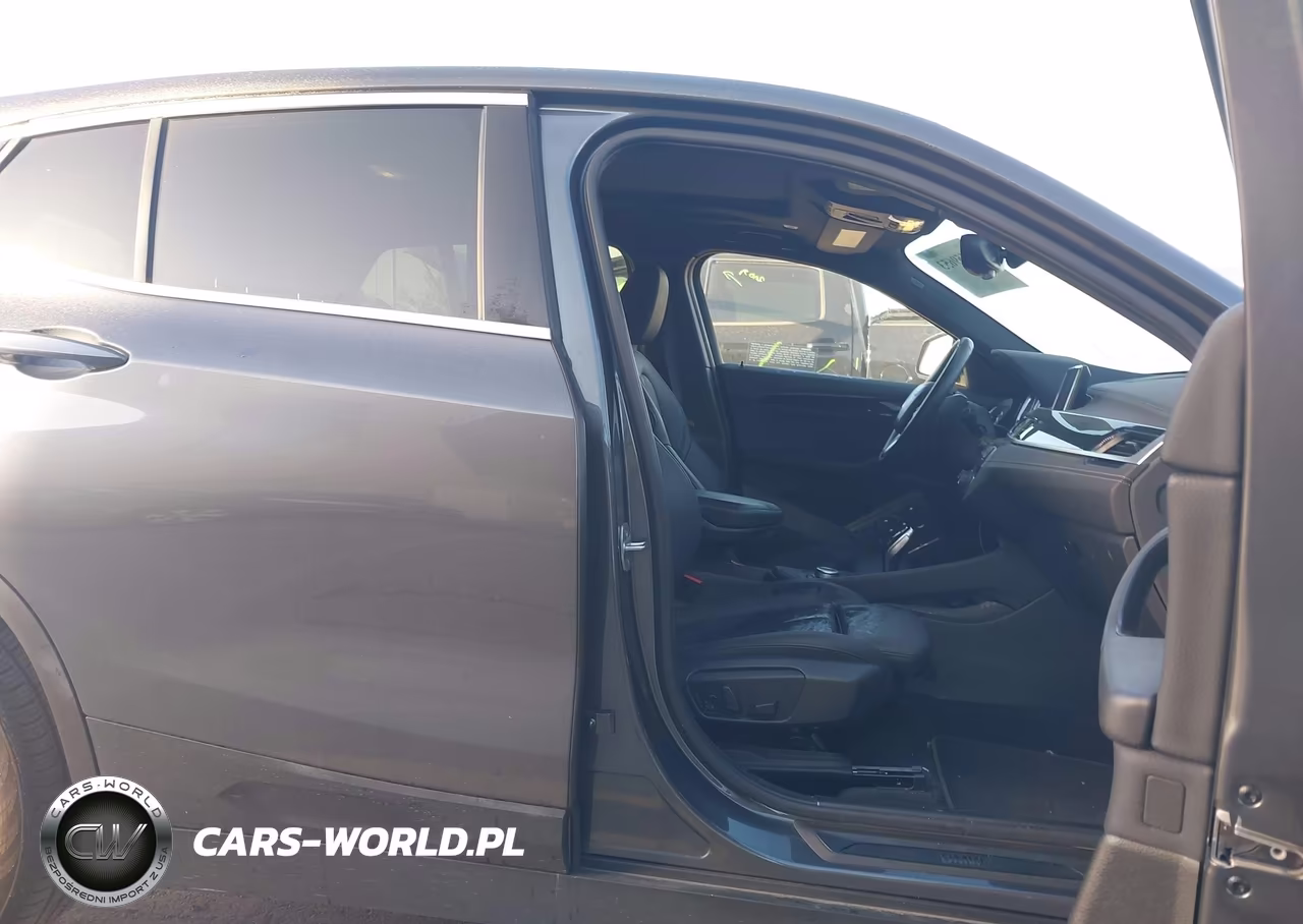 2020 BMW X2 xDrive28I VIN:WBXYJ1C08L5R40557 - 5