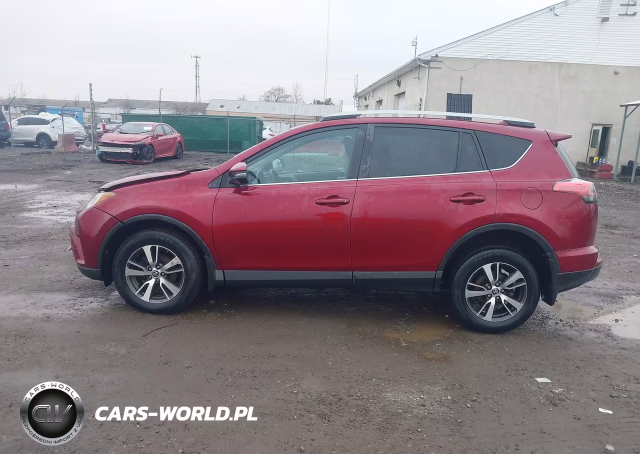 2018 Toyota Rav4 Xle VIN:2T3RFREV9JW833999 - 14