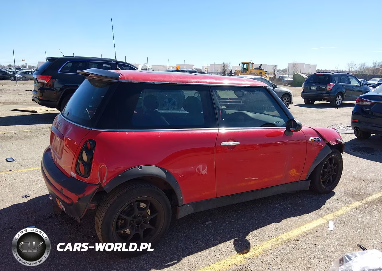 2003 Mini Cooper VIN:WMWRC334X3TC44238 - 4