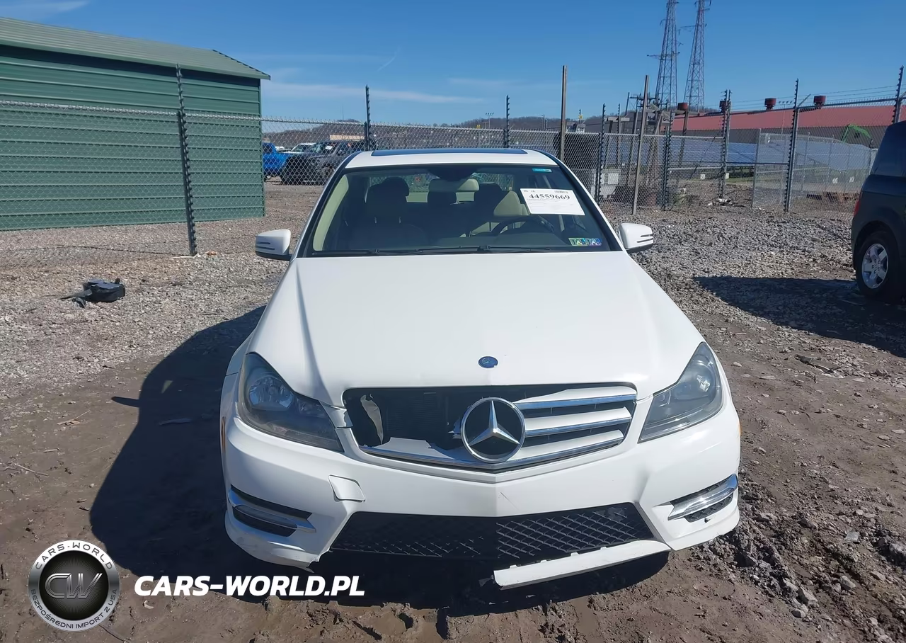 2013 Mercedes-Benz C 300 Sport 4Matic VIN:WDDGF8AB3DR246172 - 12