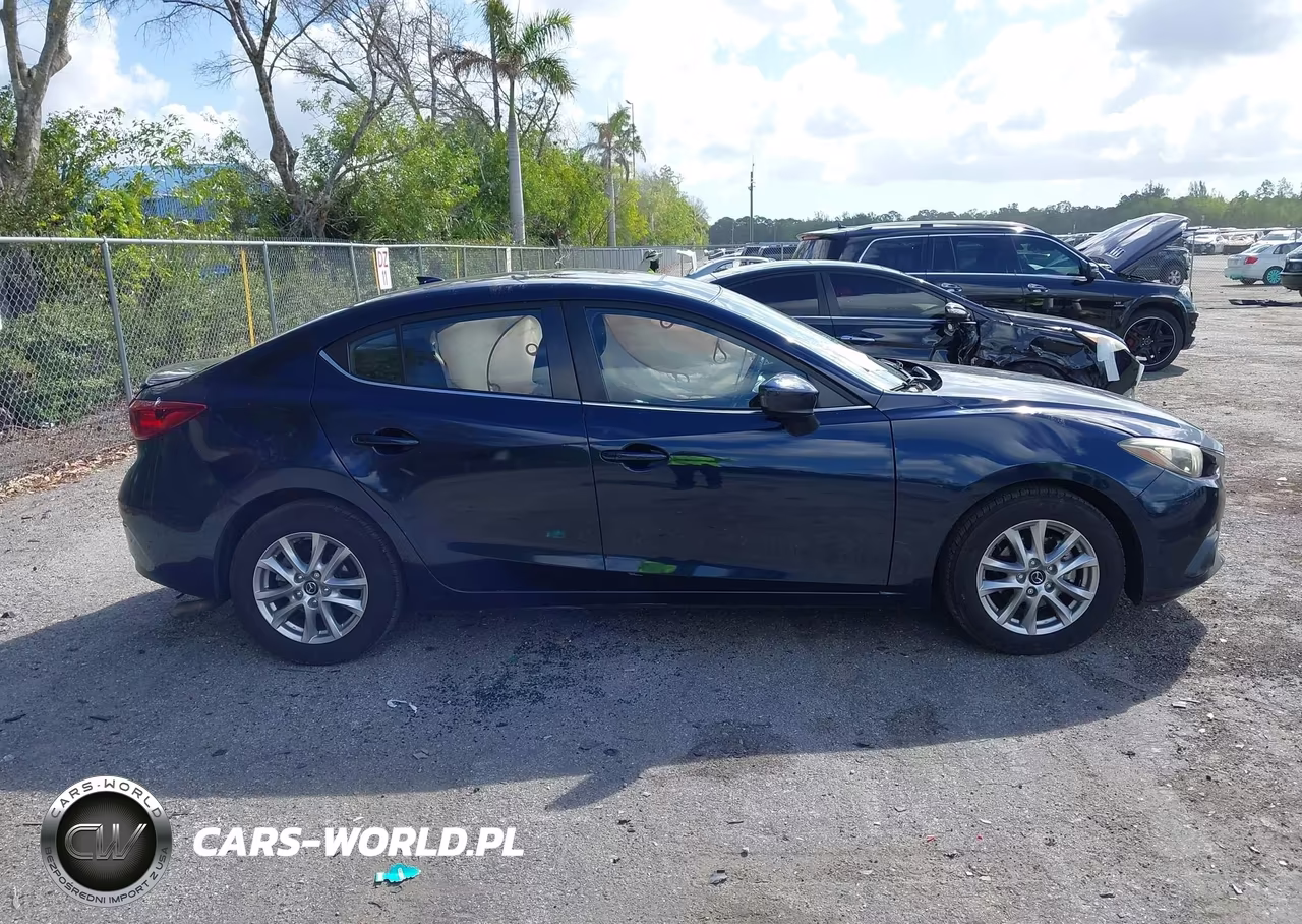 2016 Mazda Mazda3 I Touring VIN:JM1BM1W7XG1316601 - 13