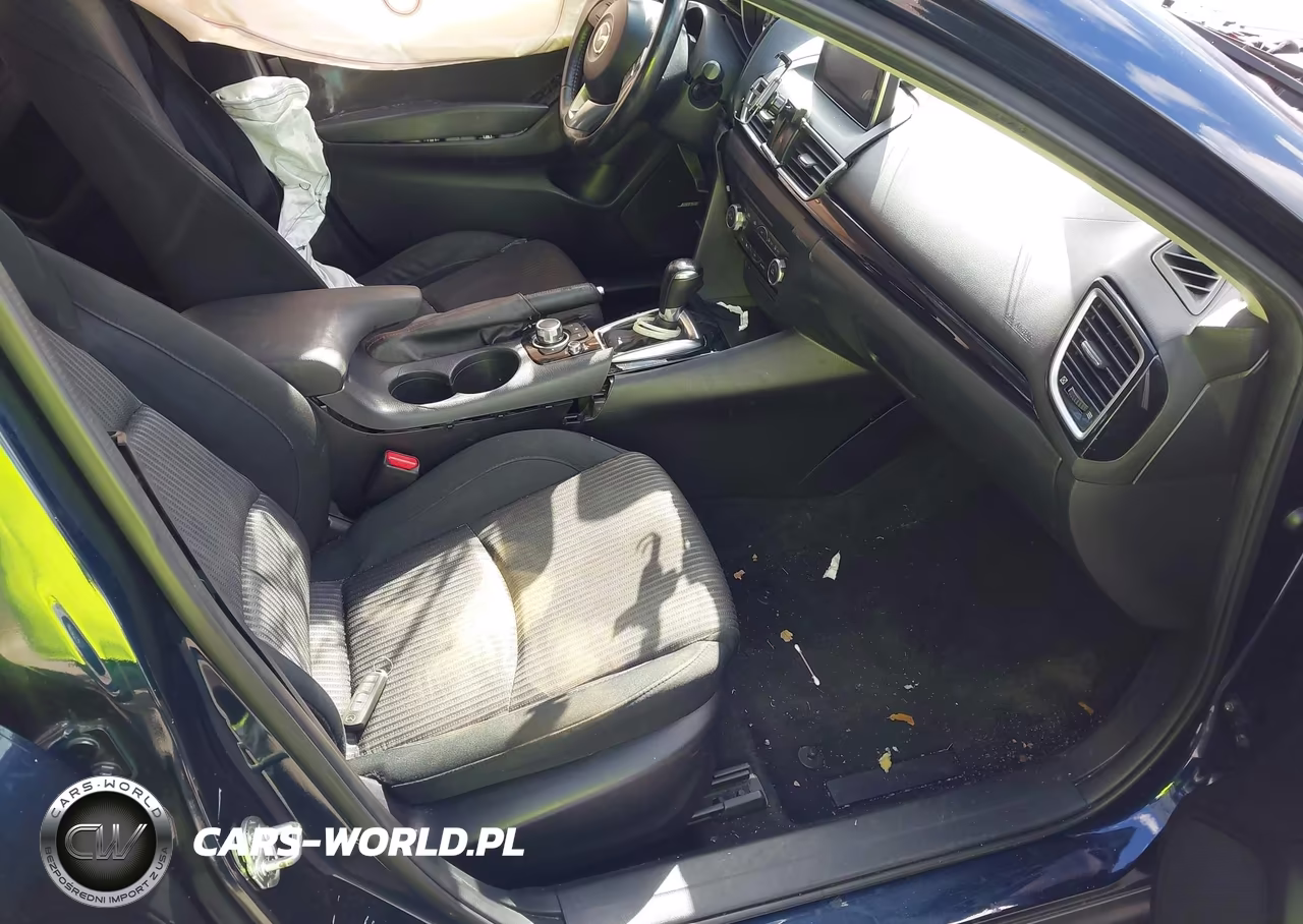 2016 Mazda Mazda3 I Touring VIN:JM1BM1W7XG1316601 - 5