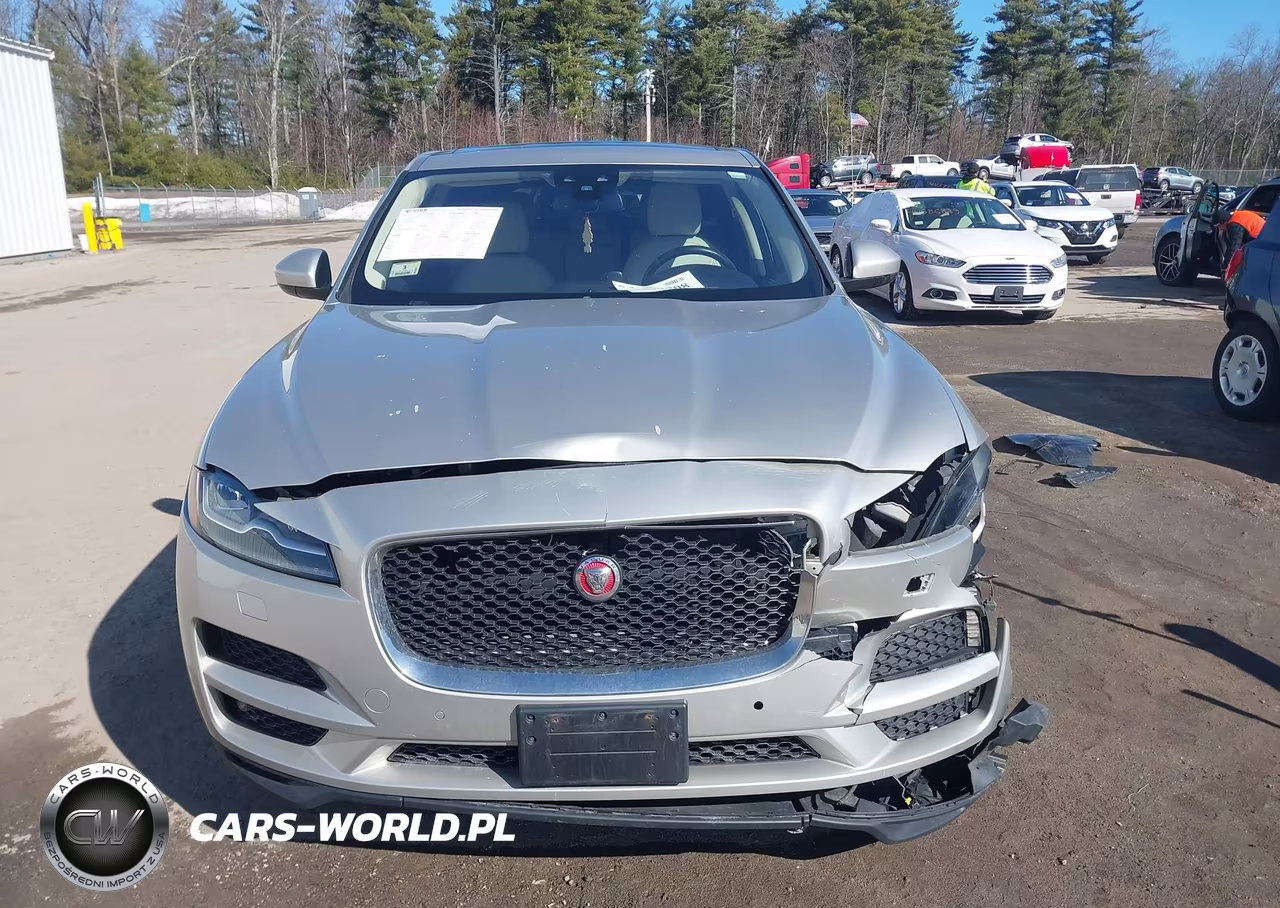 2017 Jaguar F-Pace 35T Prestige VIN:SADCK2BV9HA886342 - 12
