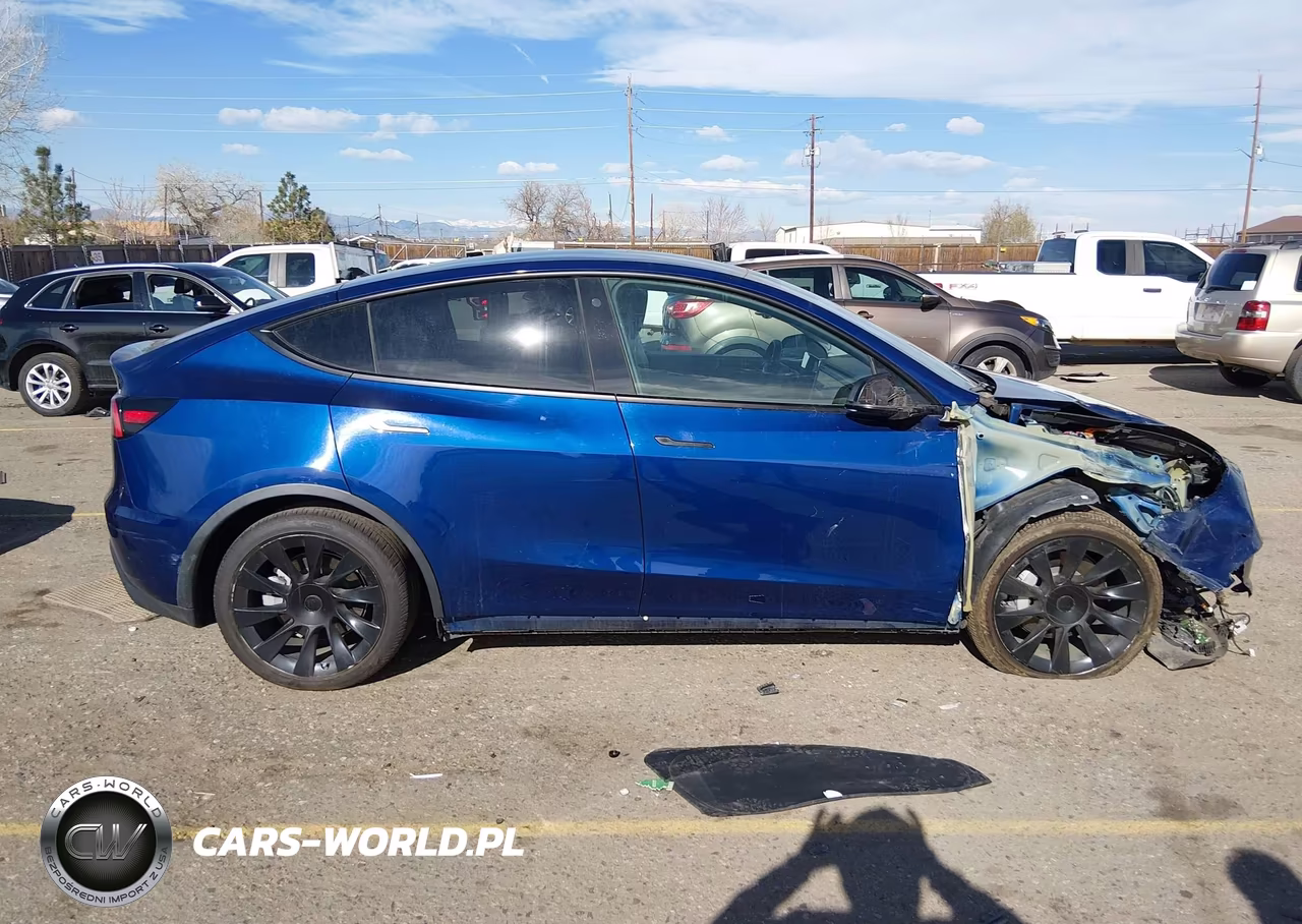 2021 Tesla Model Y Long Range Dual Motor All-Wheel Drive VIN:5YJYGDEE1MF078627 - 13