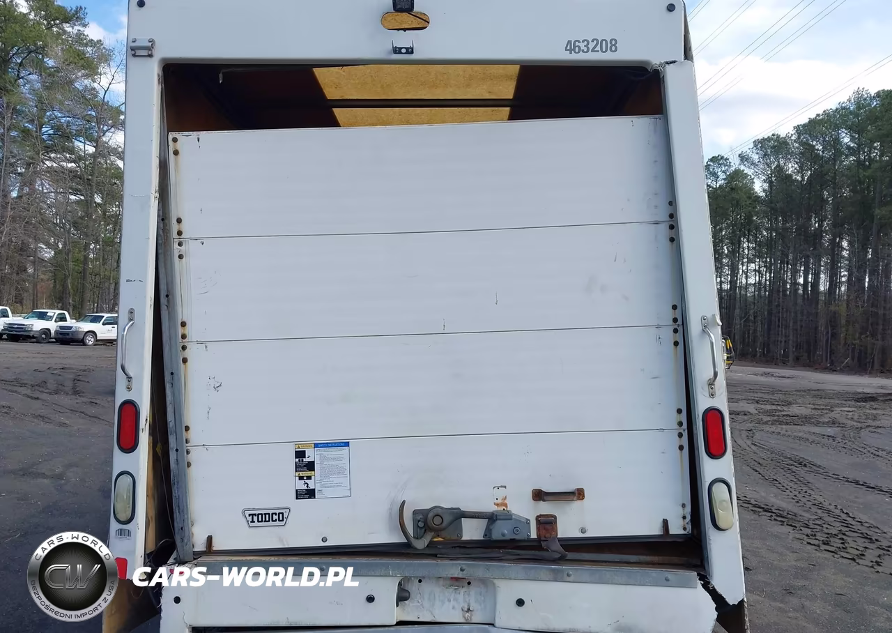 2014 Chevrolet Express Cutaway 3500 VIN:1GB0G2CA0E1184163 - 16