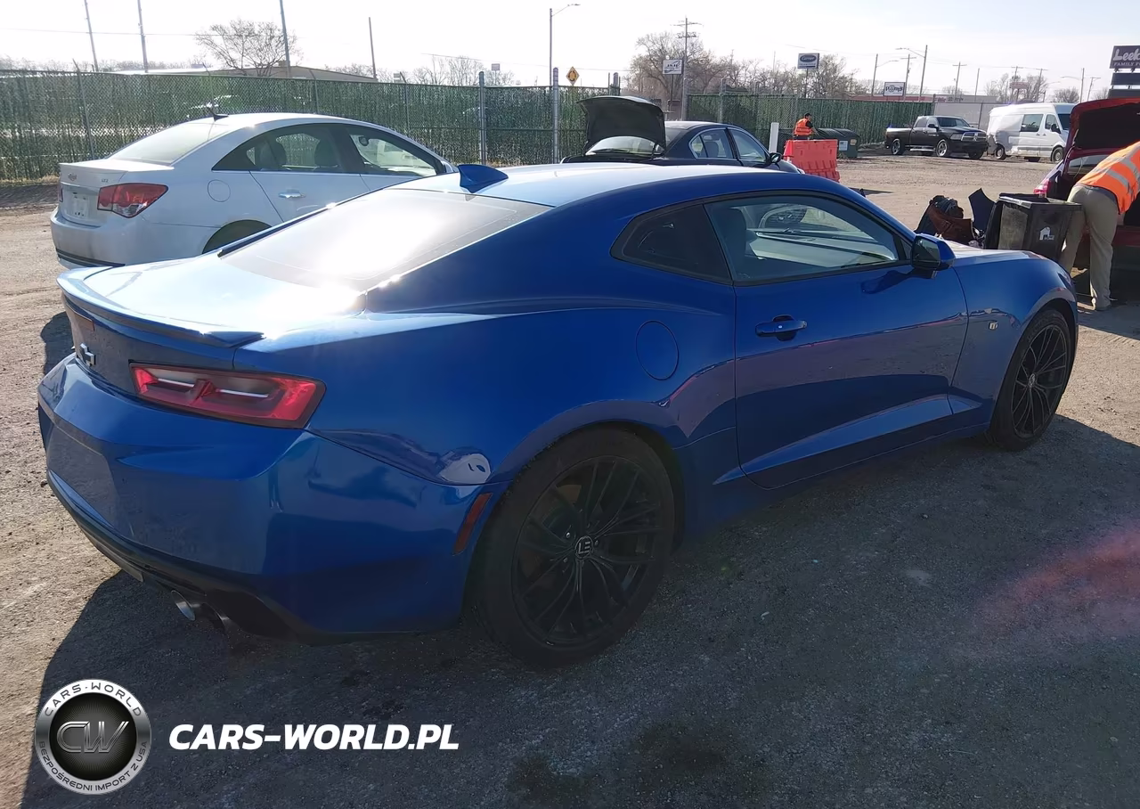2017 Chevrolet Camaro 2Lt VIN:1G1FC1RS4H0119329 - 4