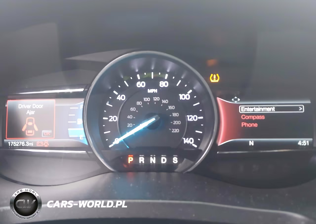 2018 Ford Explorer Xlt VIN:1FM5K8D84JGC15612 - 7