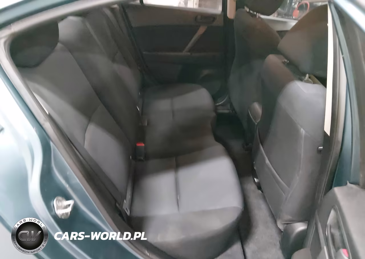 2011 Mazda Mazda3 I Sport VIN:JM1BL1UG7B1439626 - 8