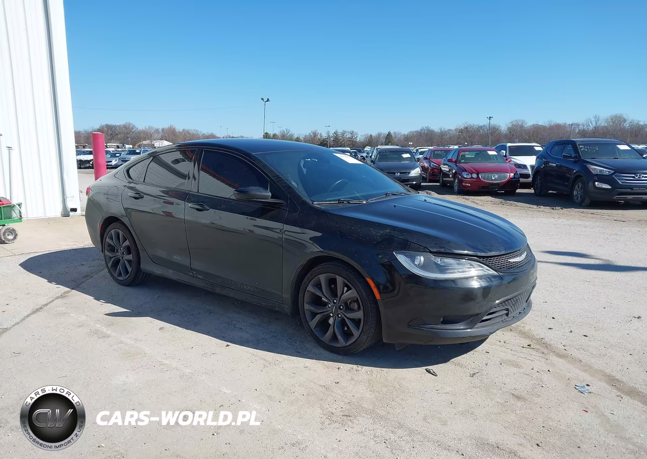 2015 Chrysler 200 S