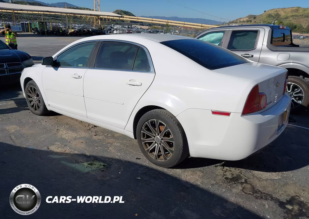 2009 Chevrolet Malibu Ls VIN:1G1ZG57B59F113923 - 3