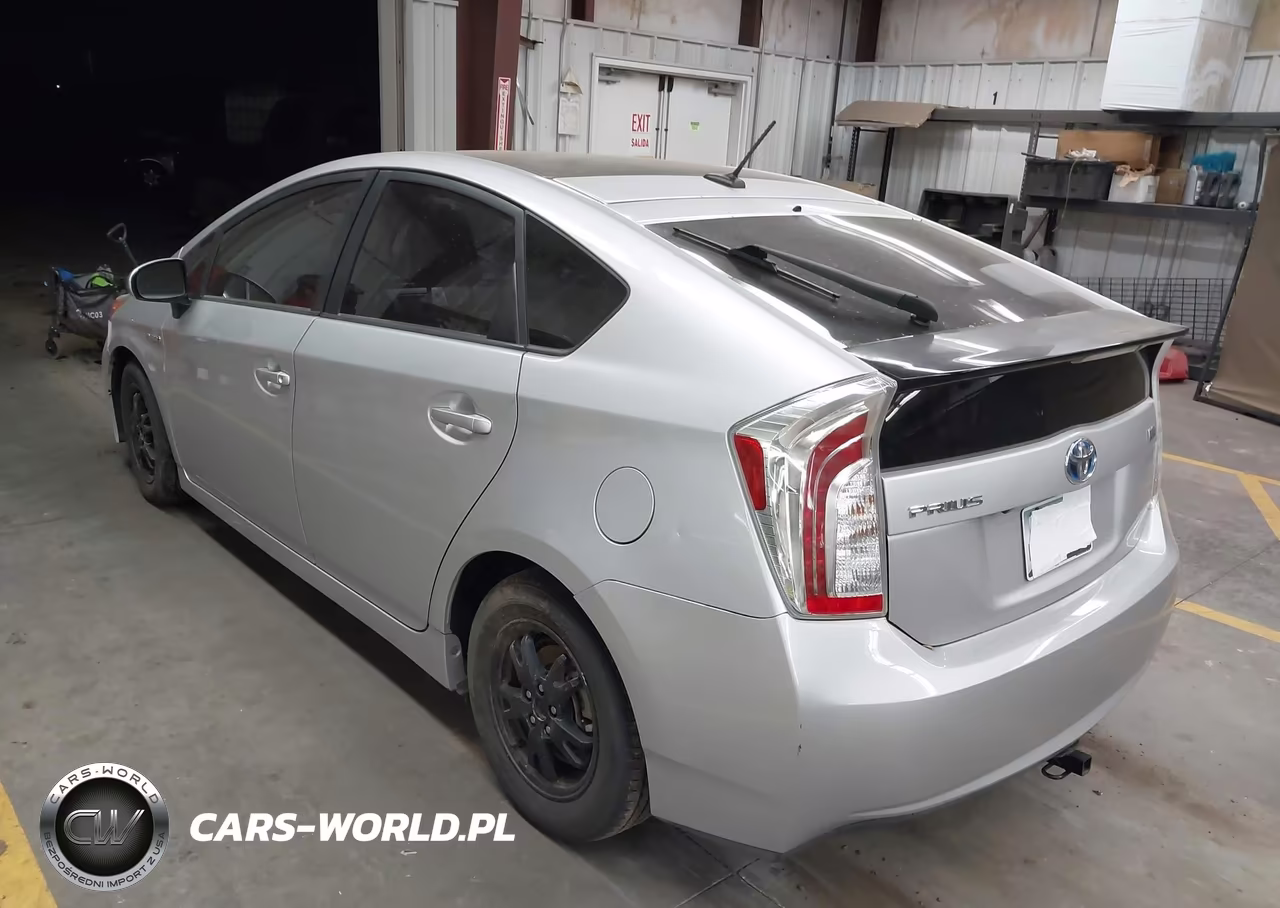 2015 Toyota Prius Three VIN:JTDKN3DUXF0416879 - 3