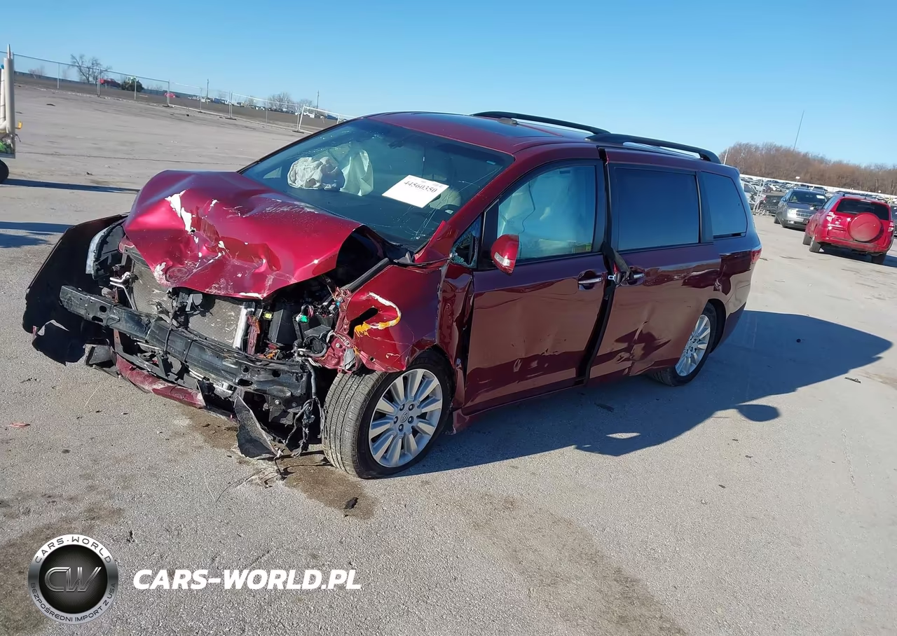 2015 Toyota Sienna Limited Premium 7 Passenger VIN:5TDYK3DC8FS570885 - 2
