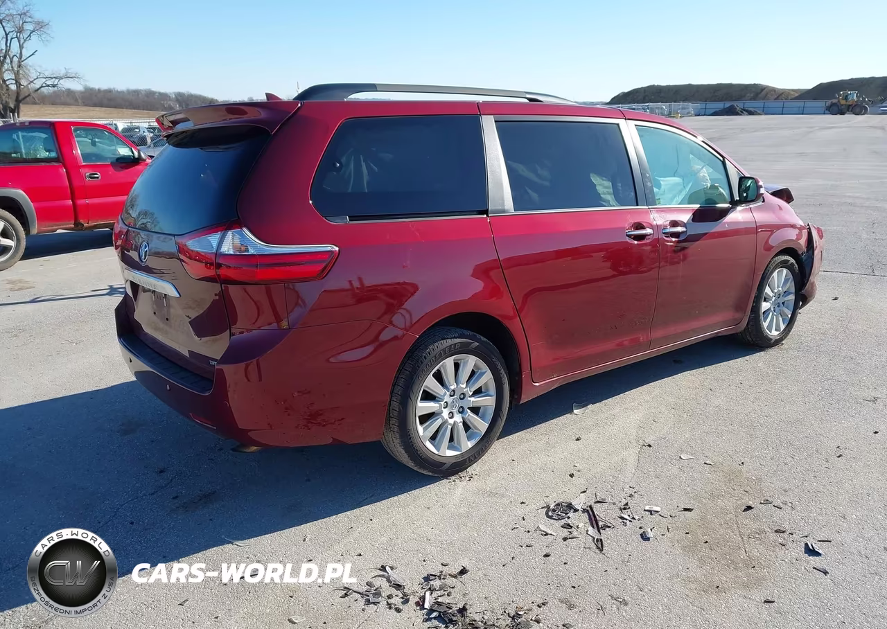 2015 Toyota Sienna Limited Premium 7 Passenger VIN:5TDYK3DC8FS570885 - 4