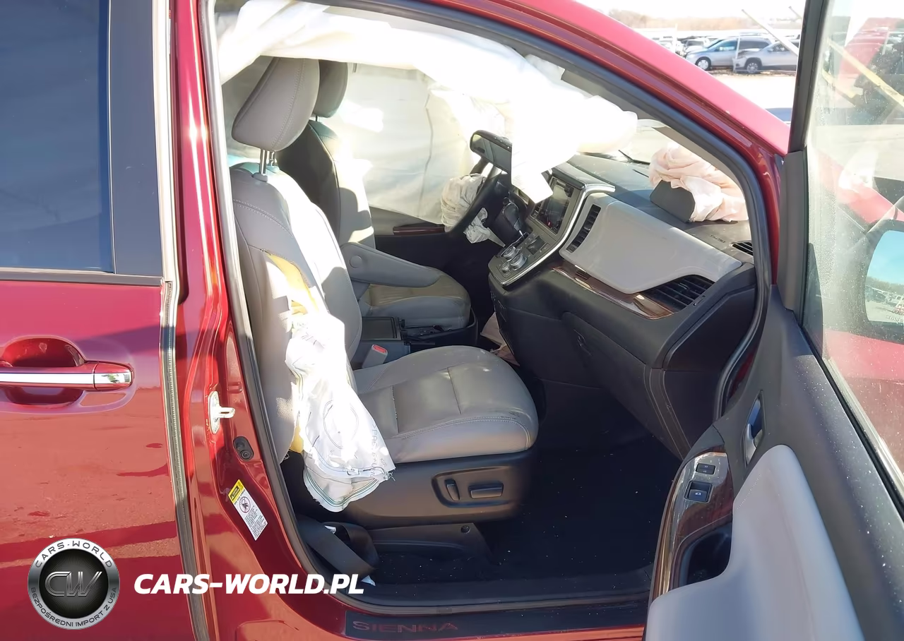 2015 Toyota Sienna Limited Premium 7 Passenger VIN:5TDYK3DC8FS570885 - 5