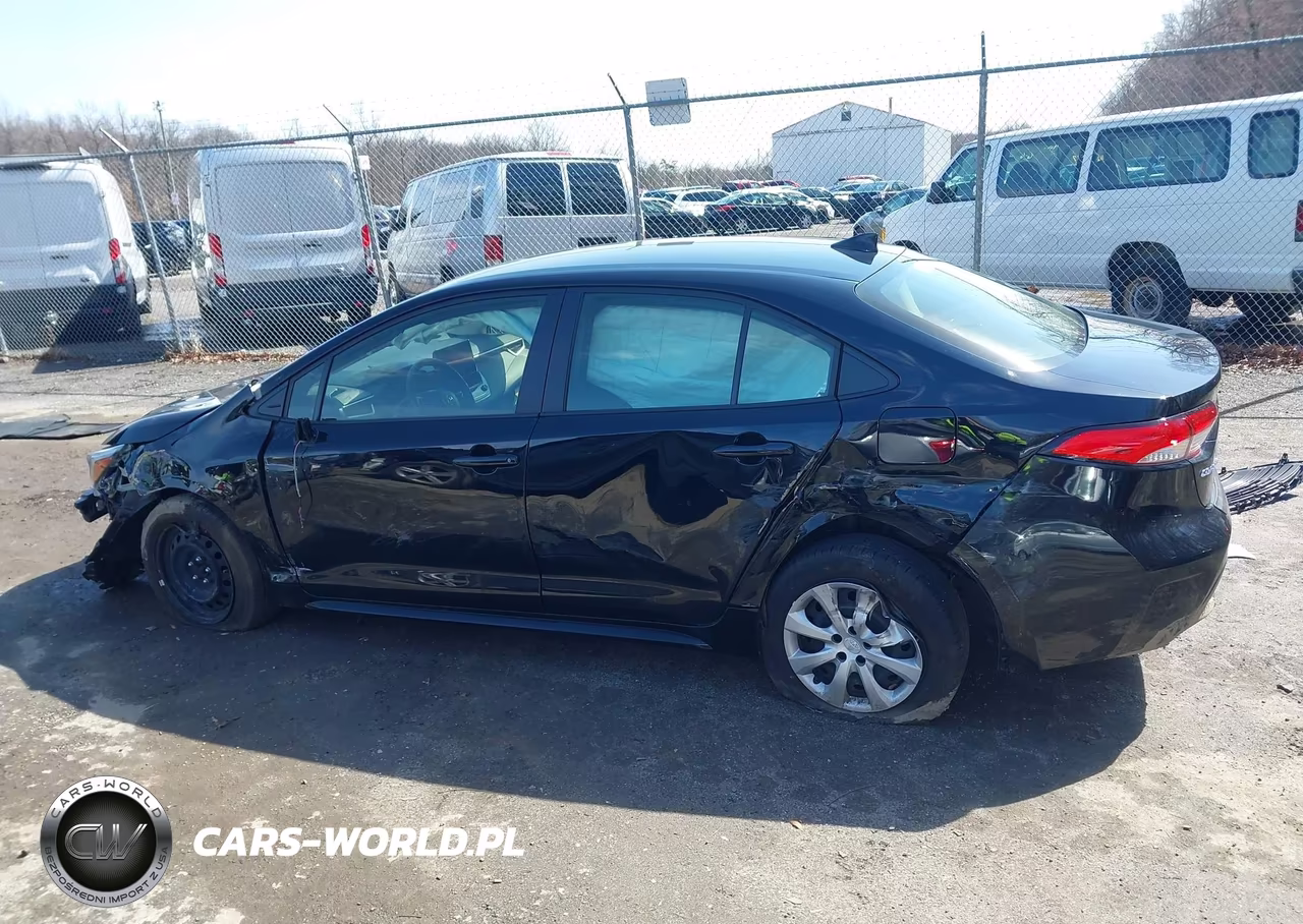 2024 Toyota Corolla Hybrid Le VIN:JTDBCMFE7R3049637 - 14
