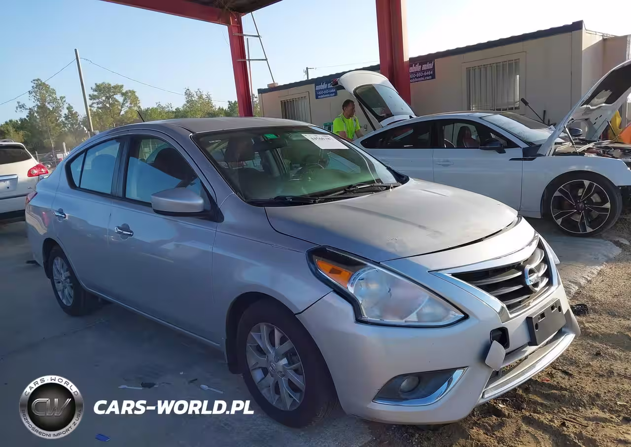 2017 Nissan Versa 1.6 Sv