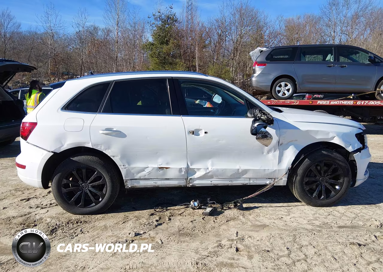 2017 Audi Q5 2.0T Premium VIN:WA1C2AFP0HA070616 - 13
