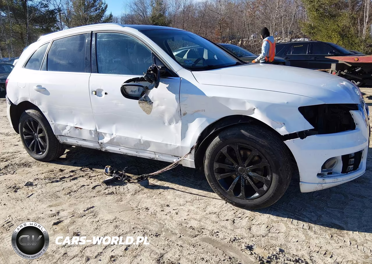 2017 Audi Q5 2.0T Premium VIN:WA1C2AFP0HA070616 - 6