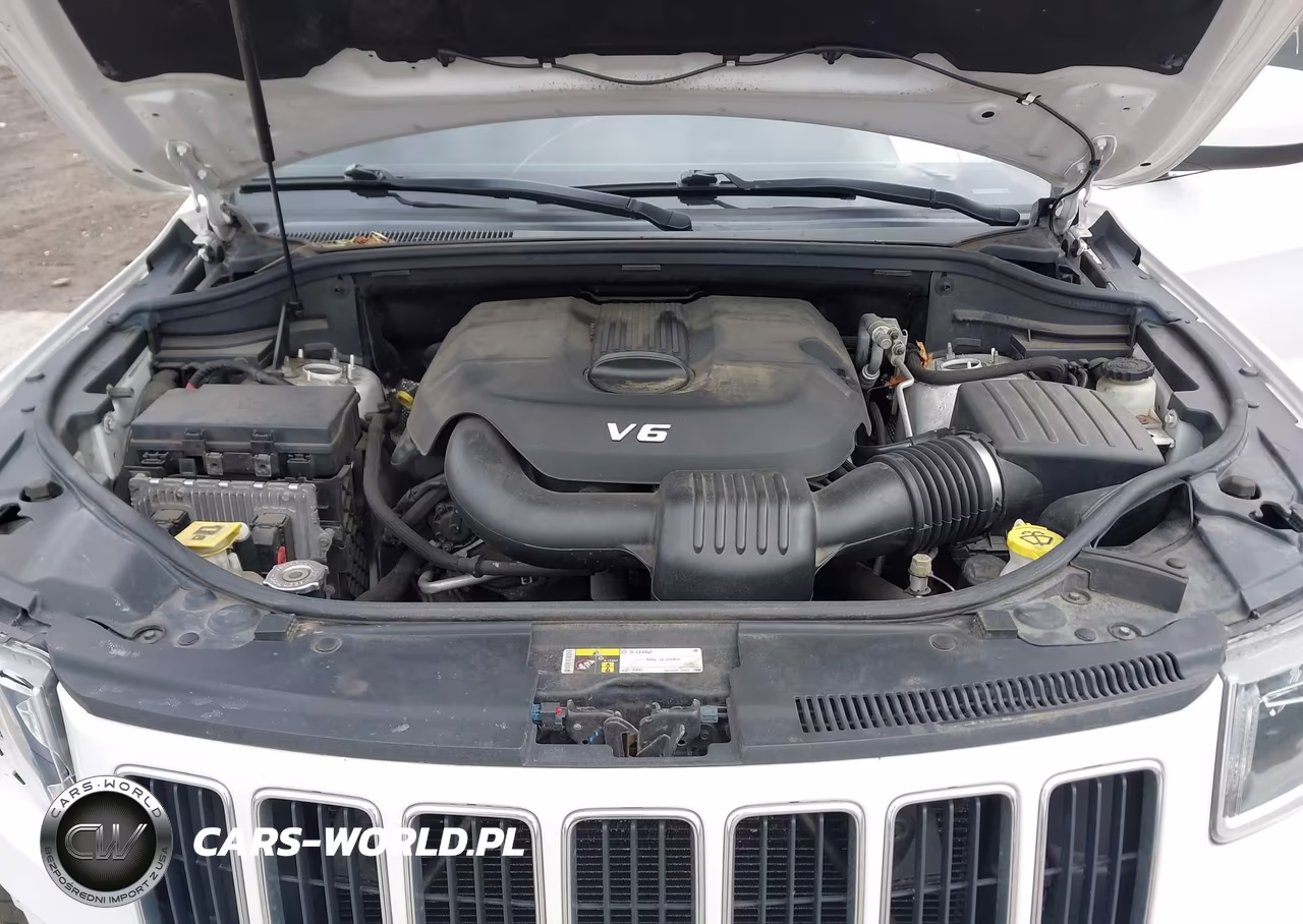 2015 Jeep Grand Cherokee Laredo VIN:1C4RJFAG3FC834709 - 10