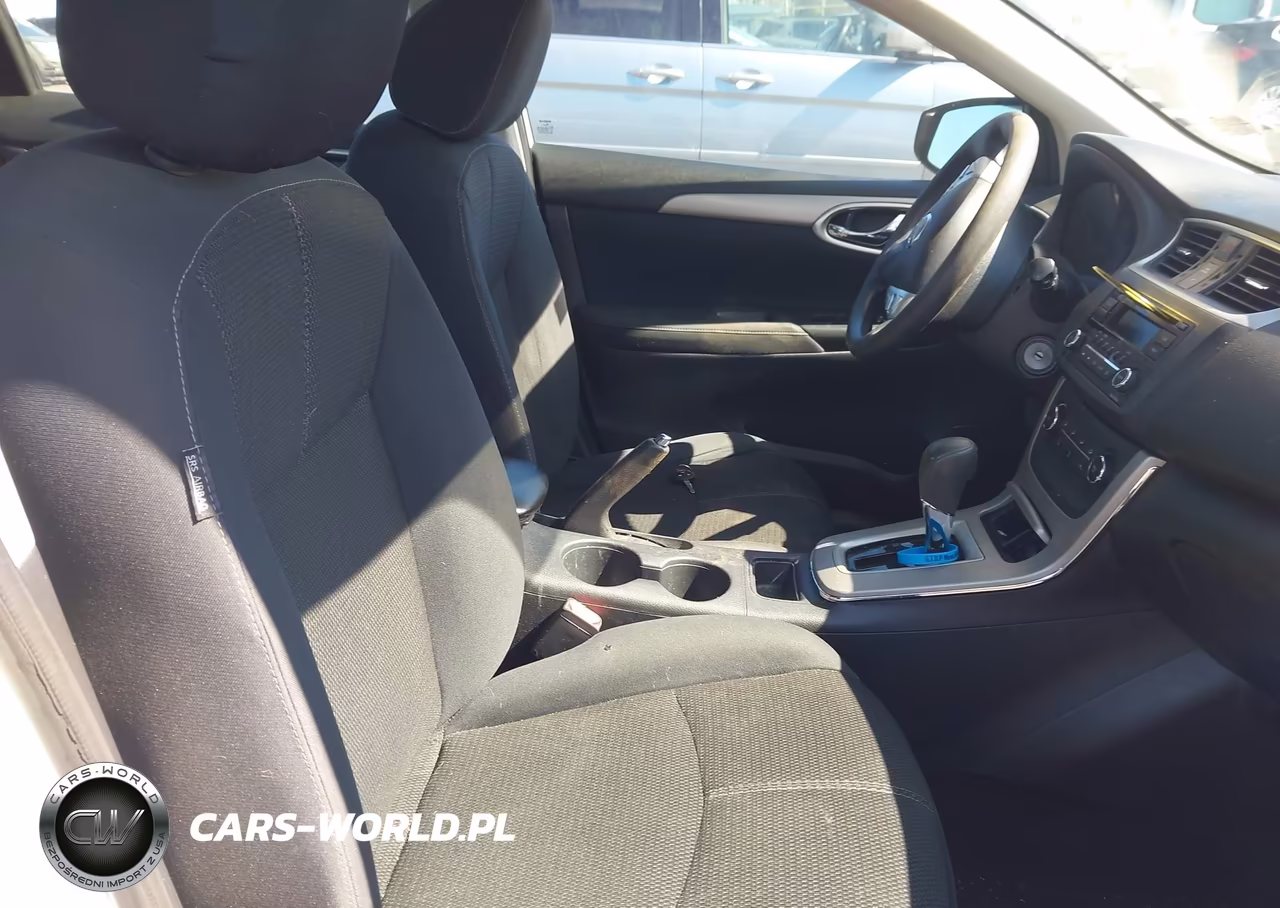 2015 Nissan Sentra S VIN:3N1AB7AP1FY367381 - 5