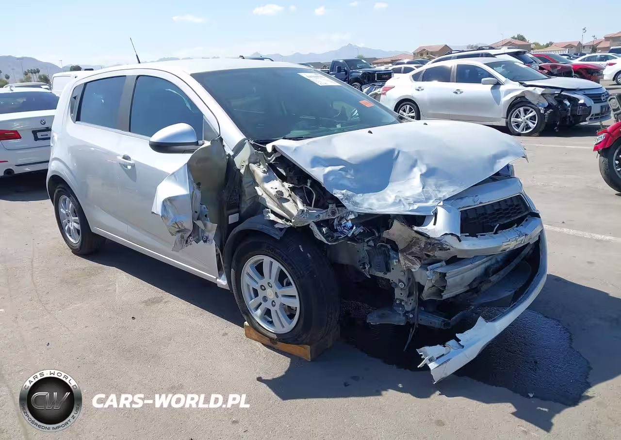 2016 Chevrolet Sonic Lt Auto