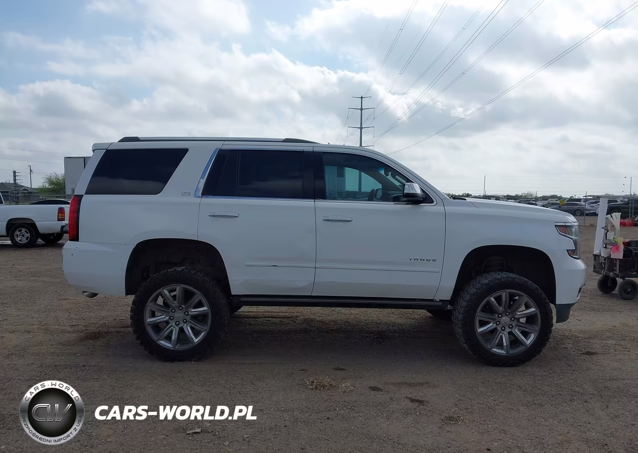 2015 Chevrolet Tahoe Ltz VIN:1GNSCCKC7FR167167 - 13