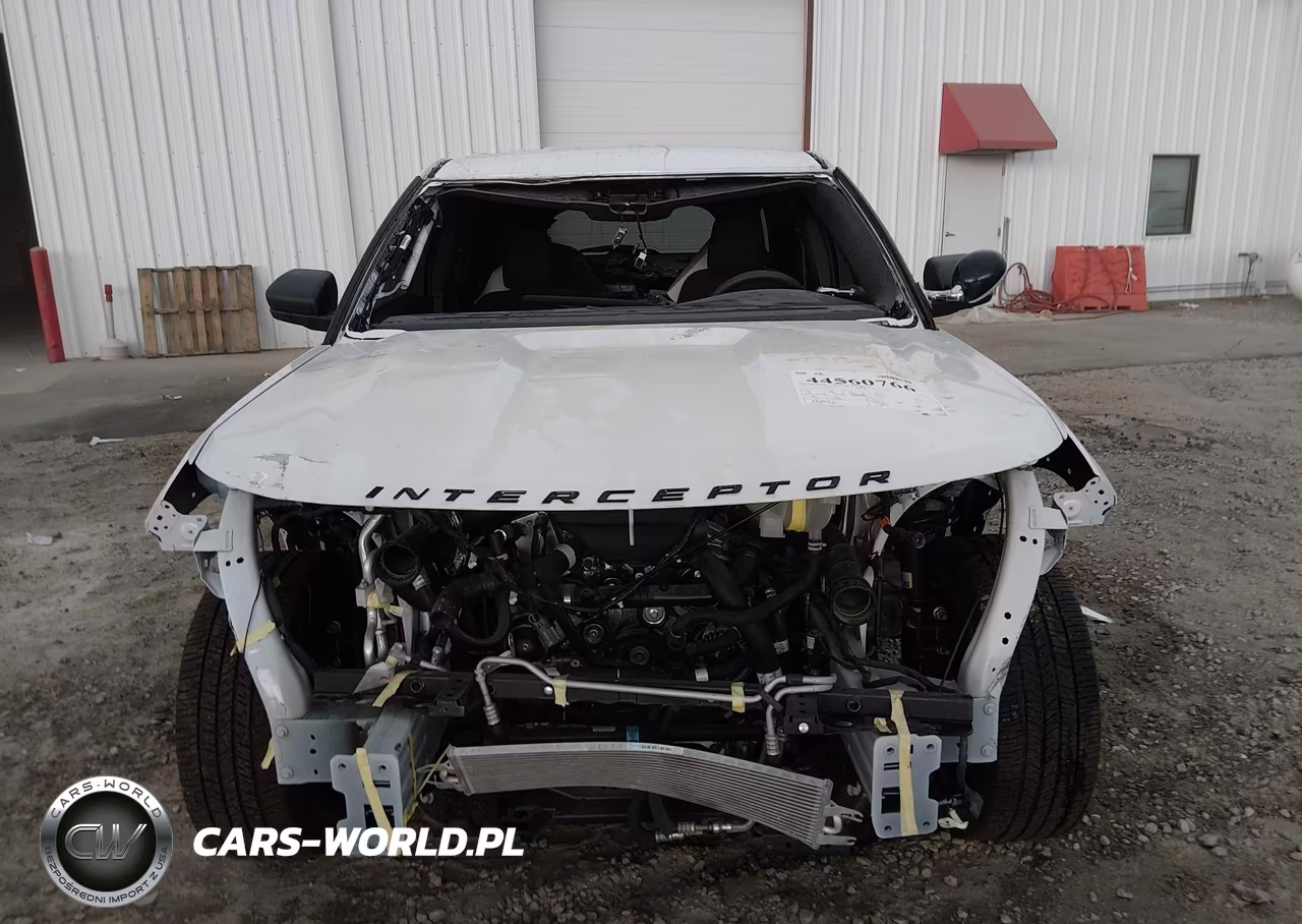 2025 Ford Police Interceptor Utility VIN:1FM5K8AC6SGA16572 - 6