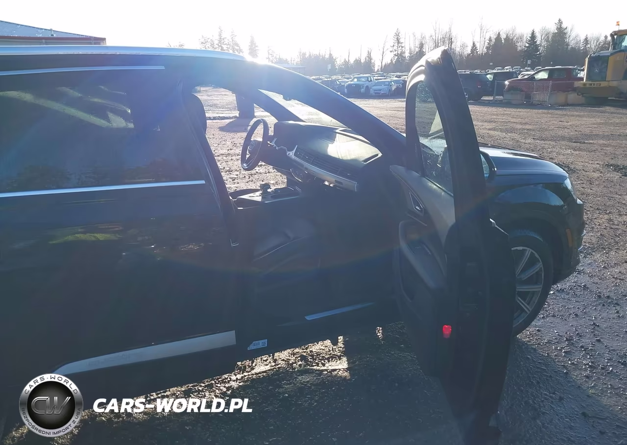 2017 Audi Q7 2.0T Premium VIN:WA1LHAF72HD037002 - 5