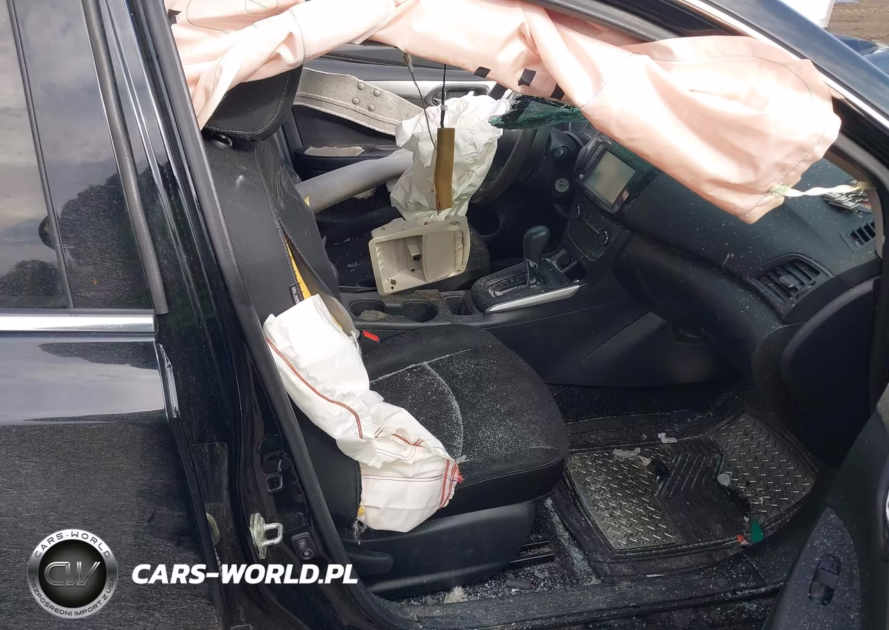 2019 Nissan Sentra S VIN:3N1AB7AP6KY218524 - 5