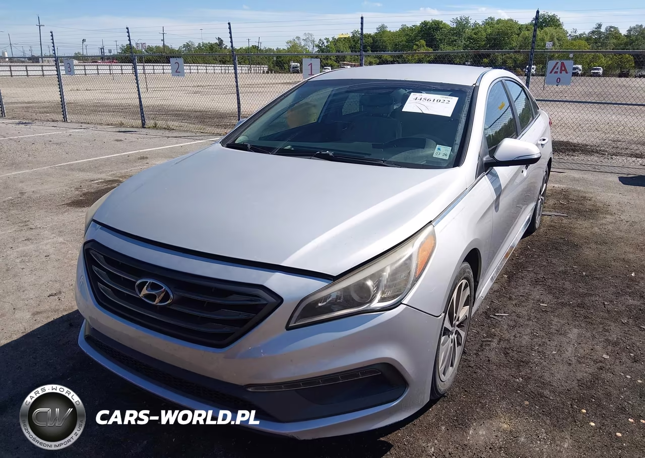 2015 Hyundai Sonata Sport VIN:5NPE34AF8FH029975 - 2
