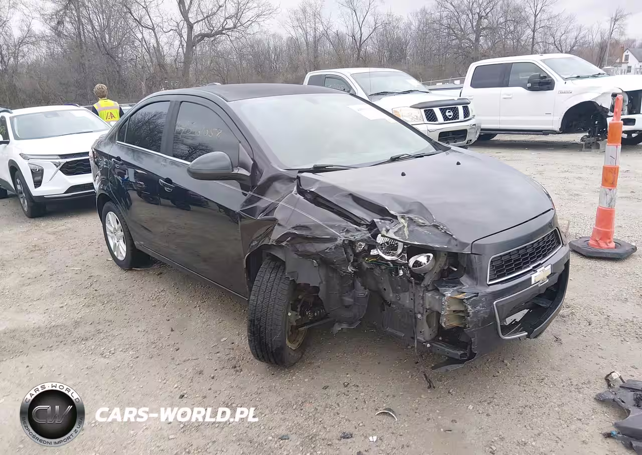 2015 Chevrolet Sonic Lt Auto