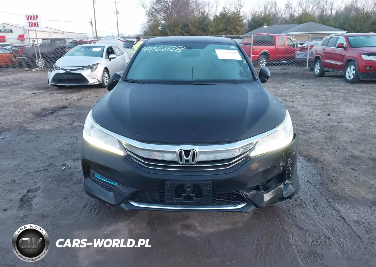2017 Honda Accord Sport Se VIN:1HGCR2F10HA119673 - 13
