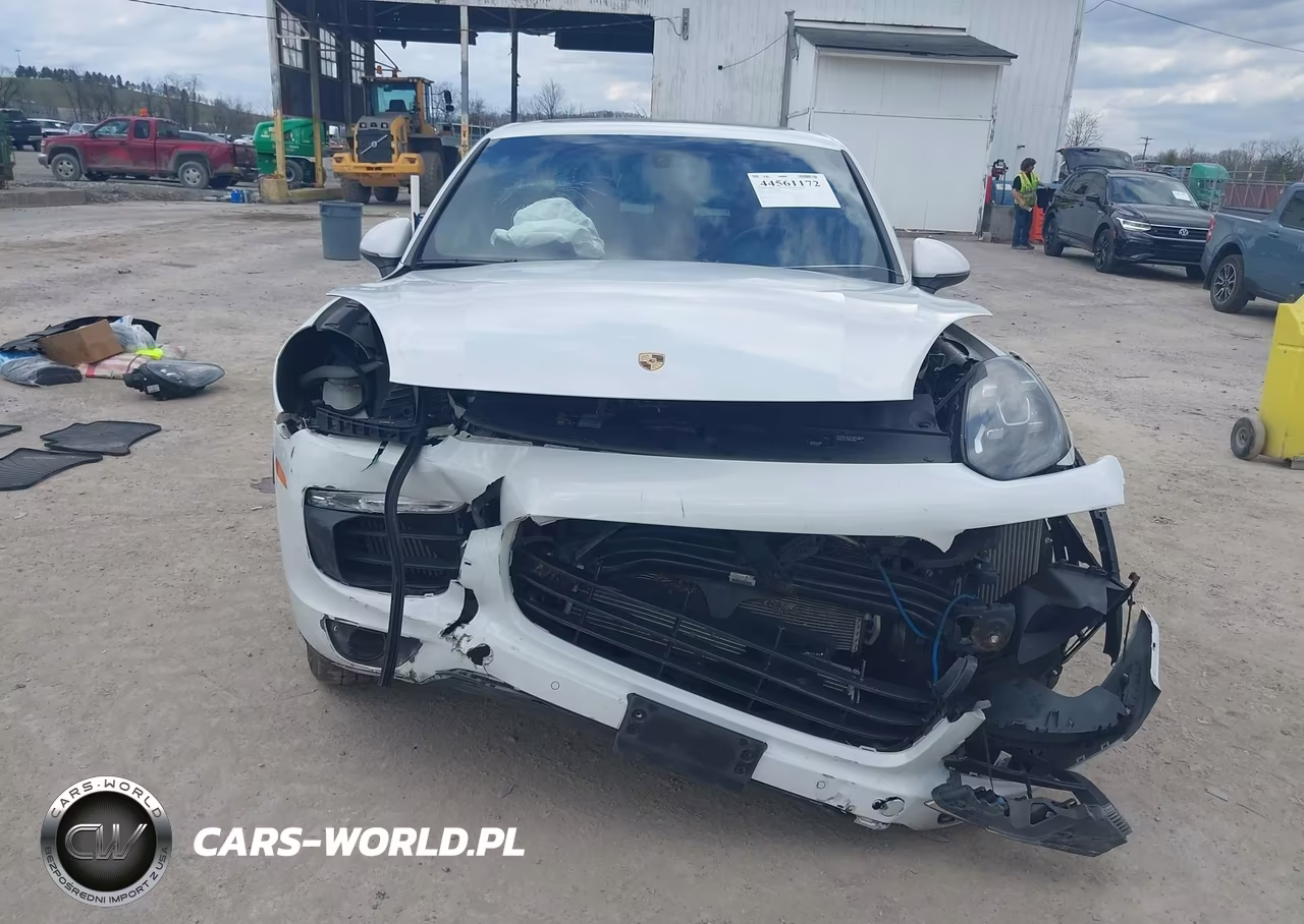 2015 Porsche Cayenne S VIN:WP1AB2A2XFLA60724 - 6