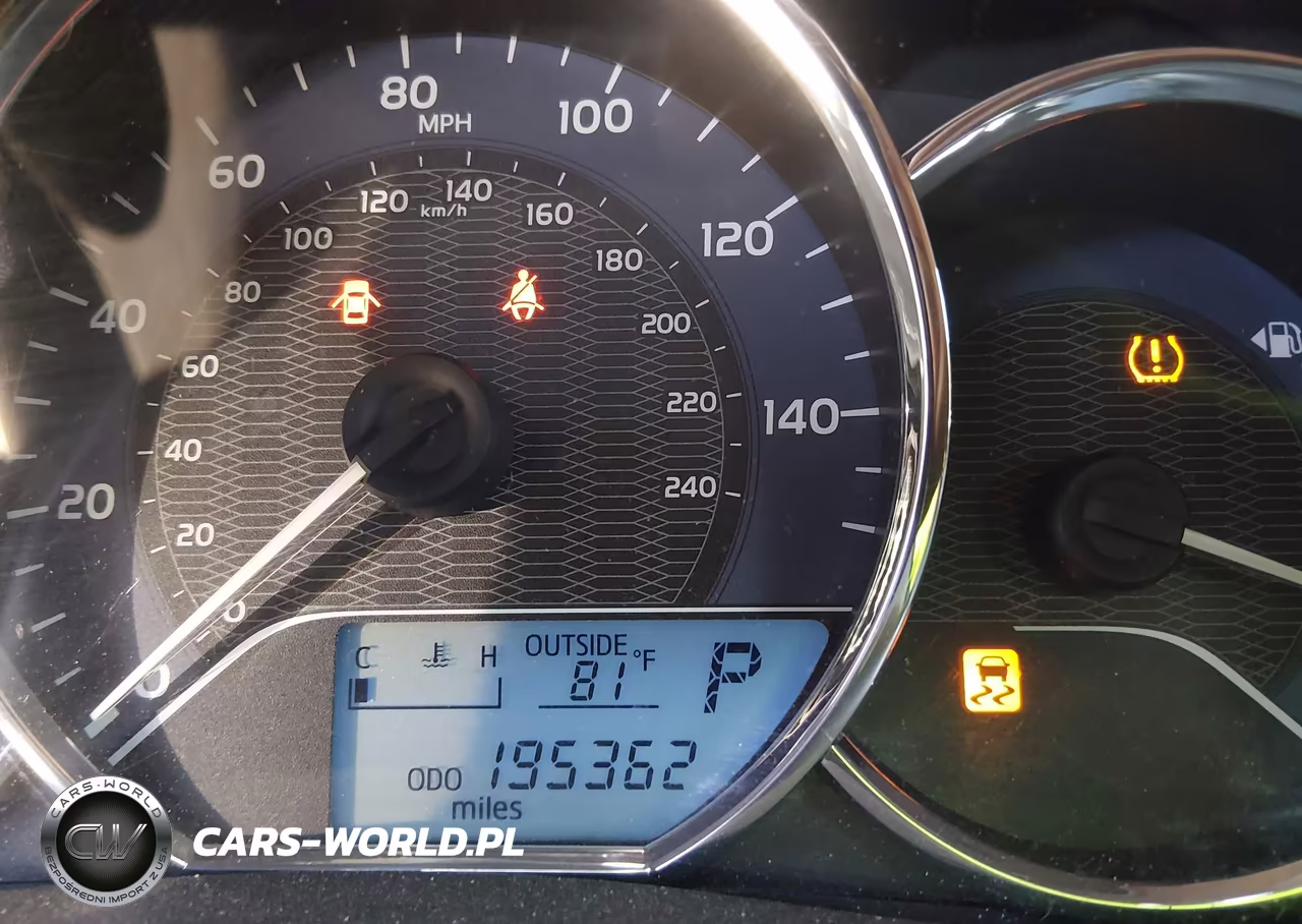 2016 Toyota Corolla Le VIN:2T1BURHE0GC488948 - 15