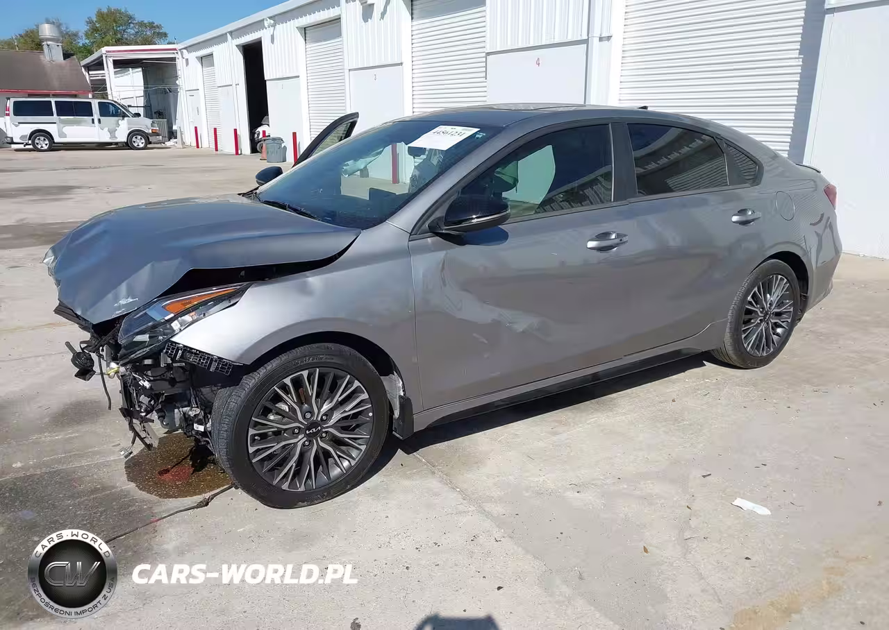2024 Kia Forte Gt Line VIN:3KPF54AD2RE725303 - 2