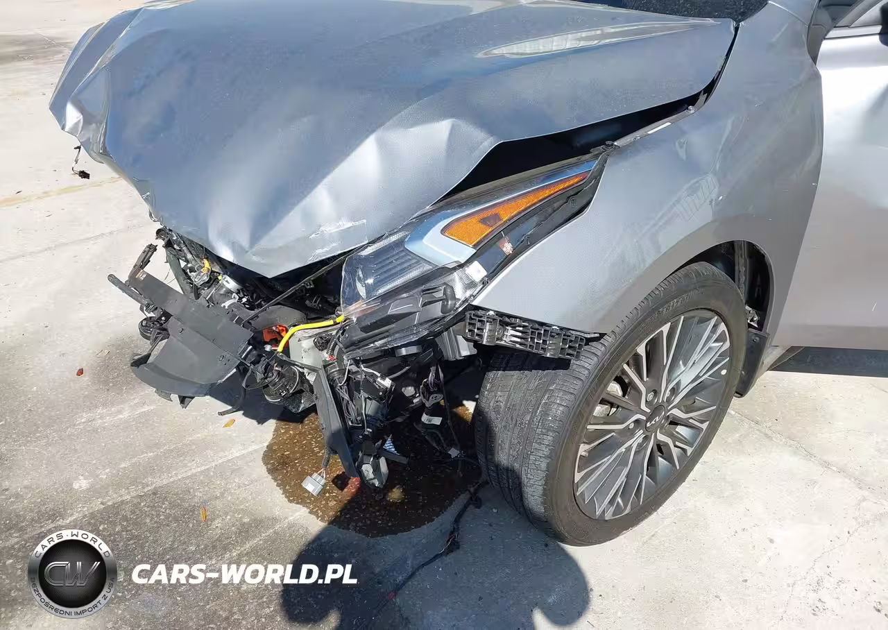 2024 Kia Forte Gt Line VIN:3KPF54AD2RE725303 - 20