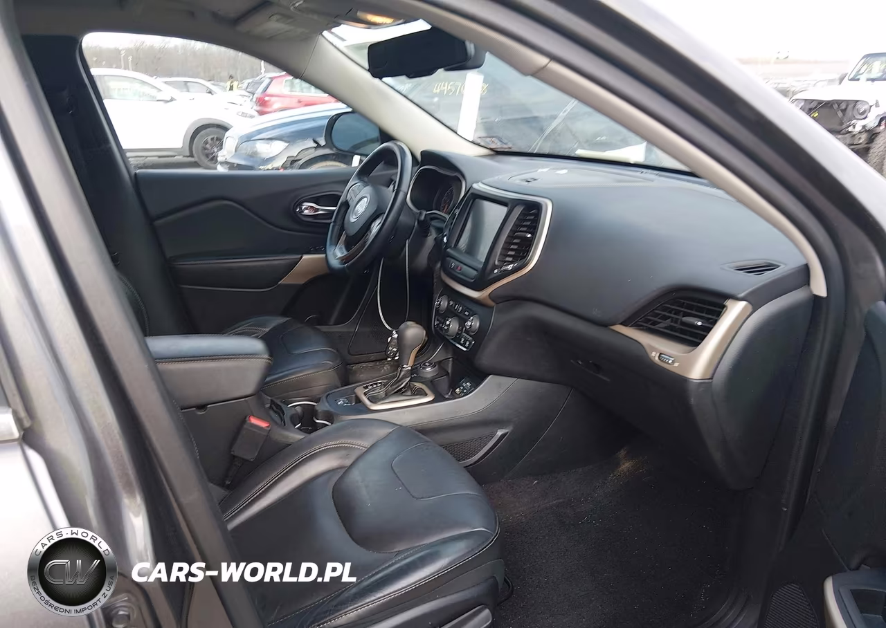 2018 Jeep Cherokee Limited 4X4 VIN:1C4PJMDX7JD599502 - 5