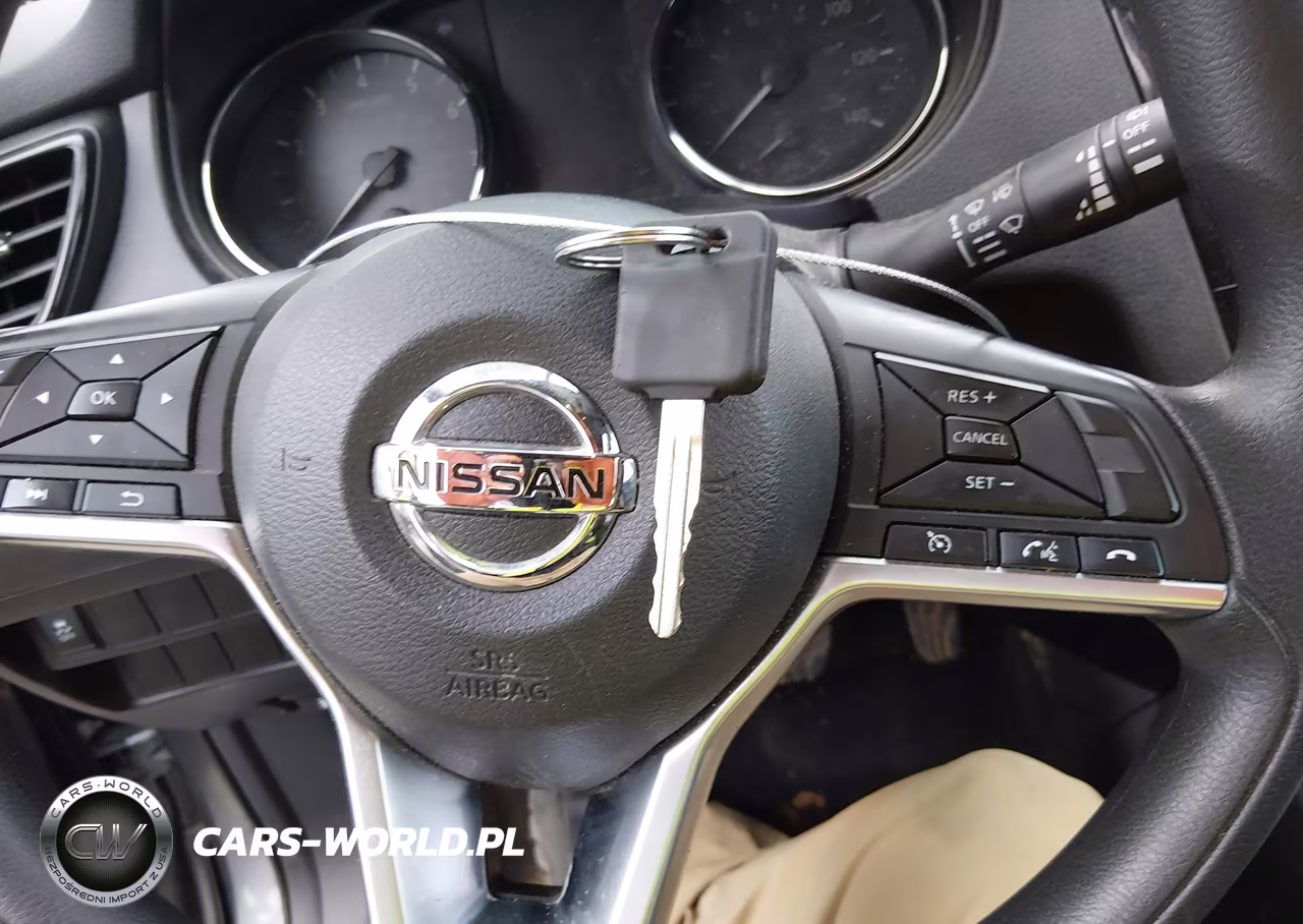 2018 Nissan Rogue Sport S VIN:JN1BJ1CP9JW500597 - 11