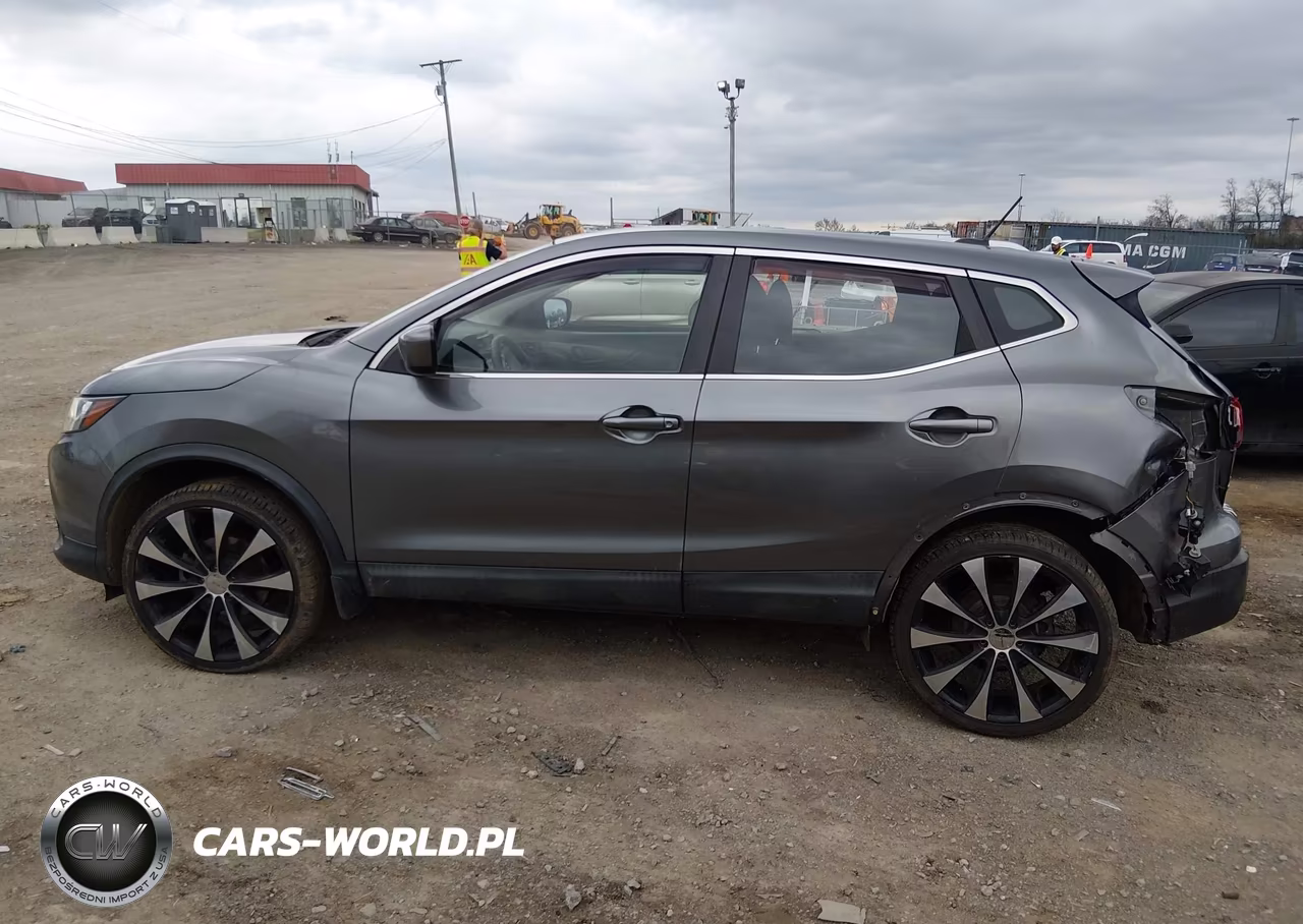 2018 Nissan Rogue Sport S VIN:JN1BJ1CP9JW500597 - 15