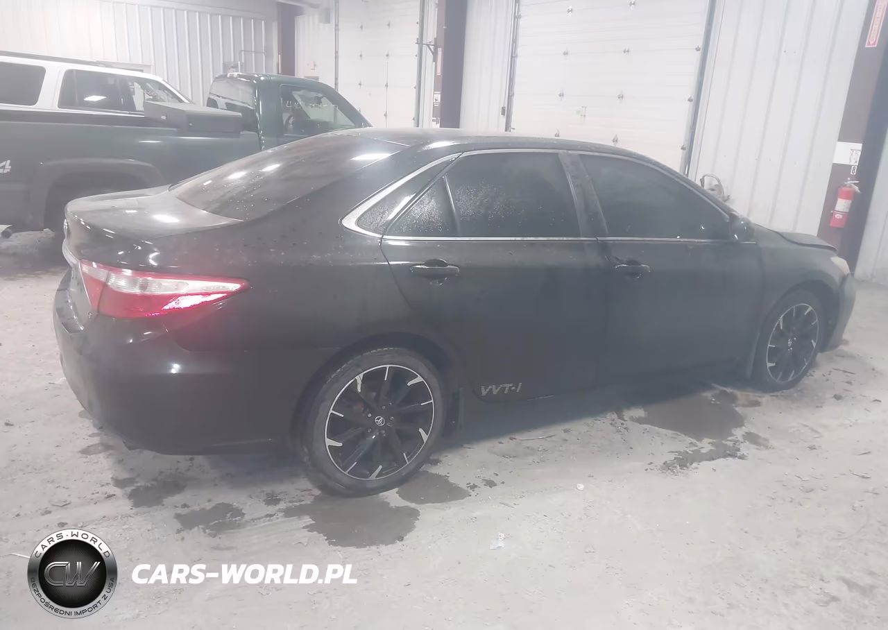 2016 Toyota Camry Le VIN:4T1BF1FK2GU173393 - 4