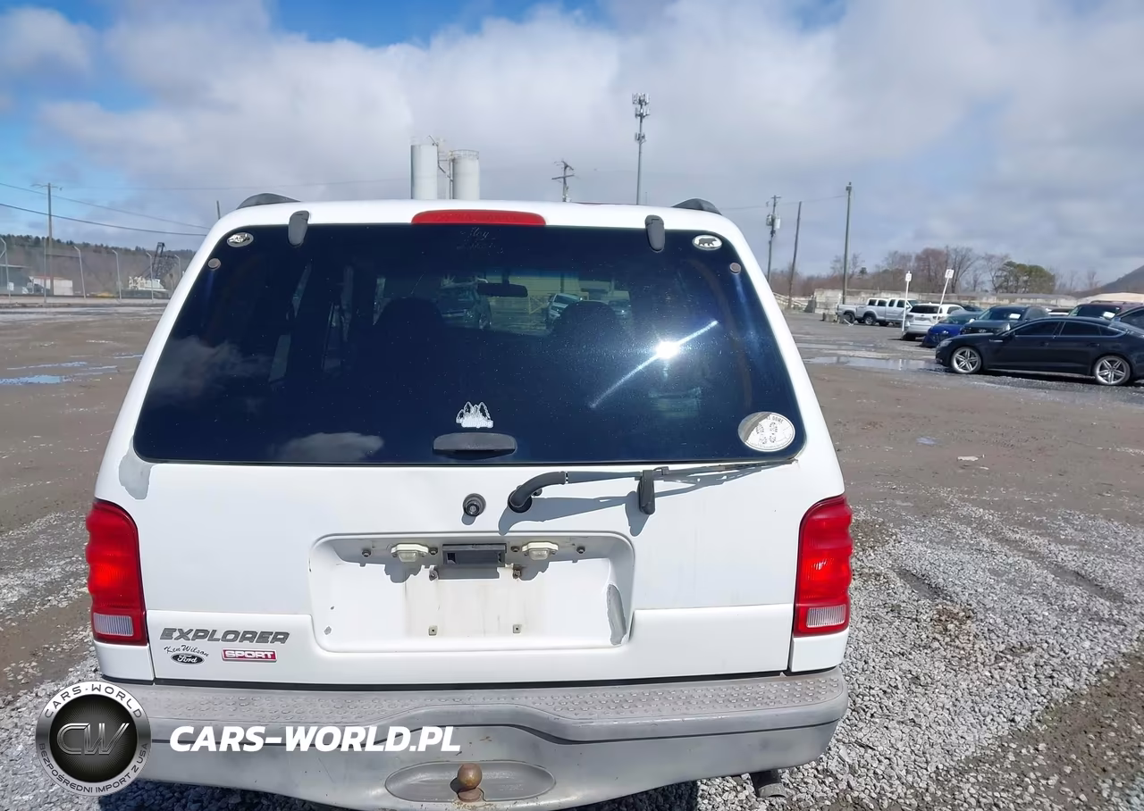 2002 Ford Explorer Sport VIN:1FMYU70E12UC03983 - 16