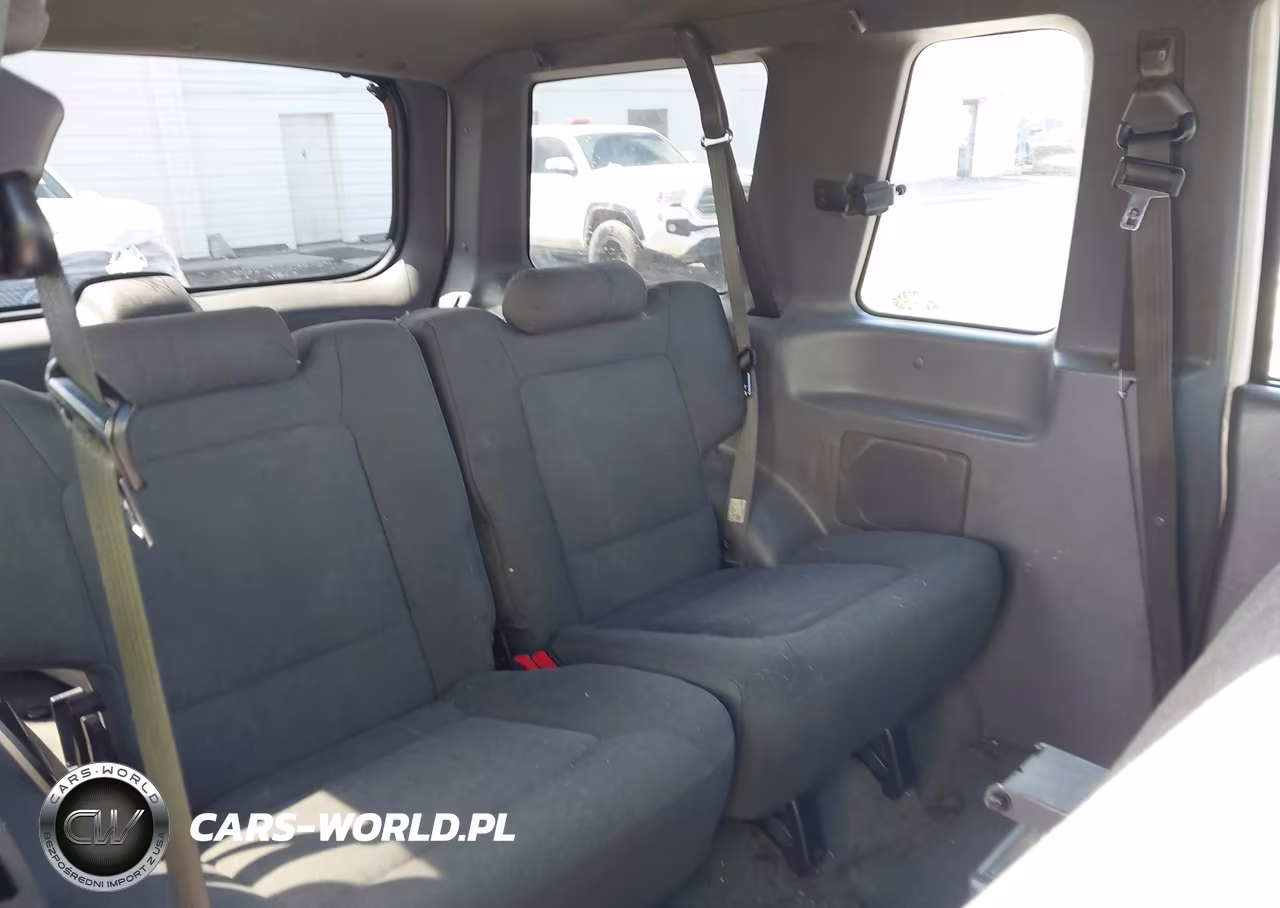 2002 Ford Explorer Sport VIN:1FMYU70E12UC03983 - 8