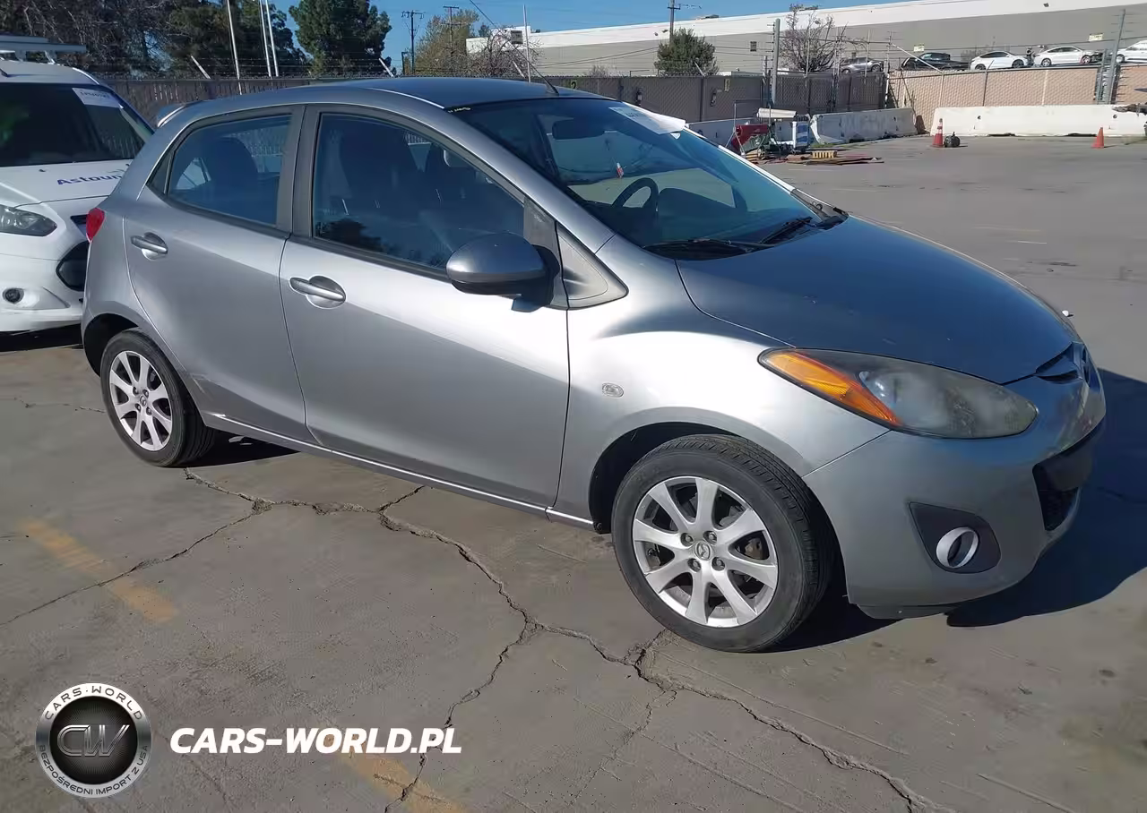 2011 Mazda Mazda2 Touring