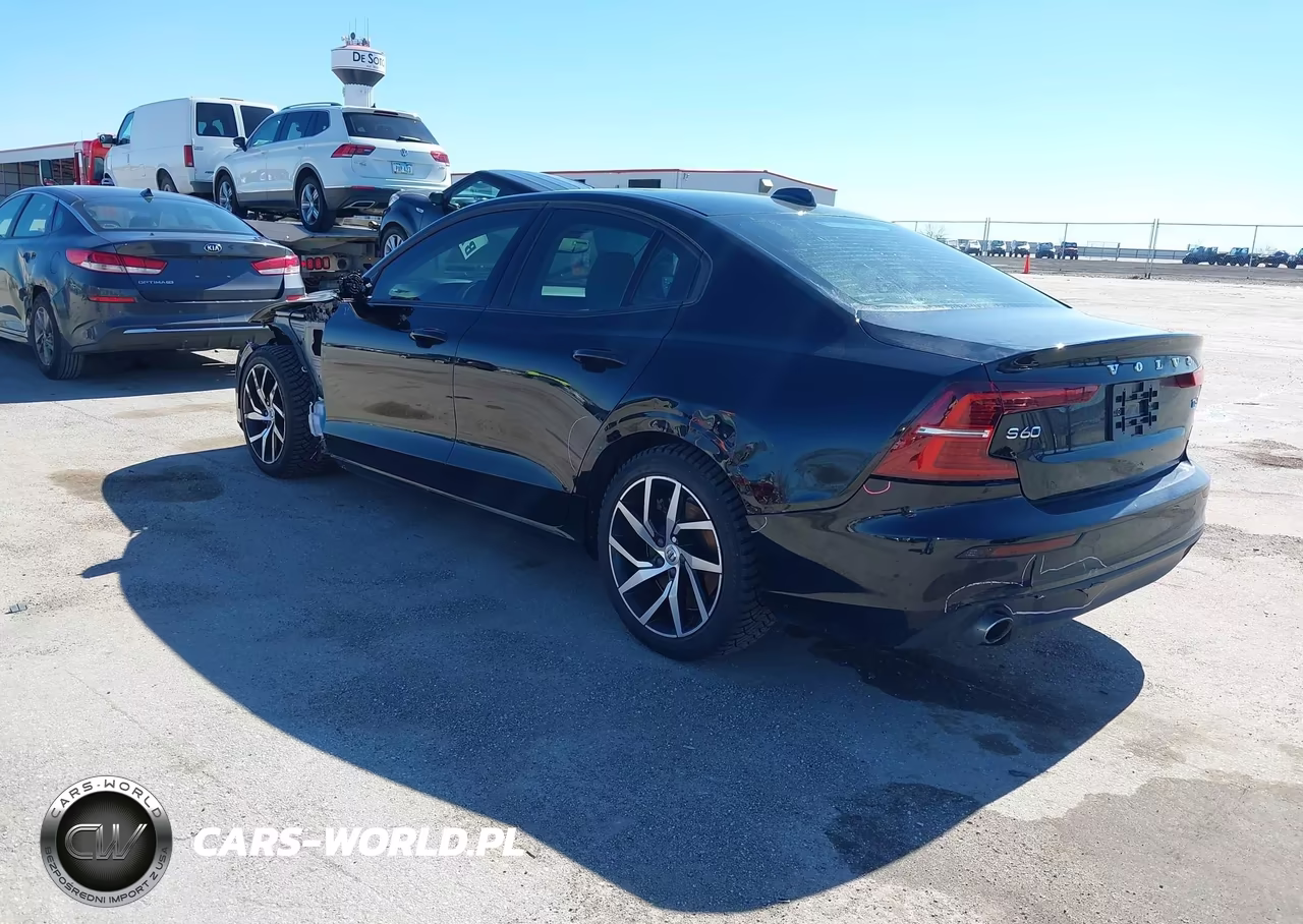 2020 Volvo S60 T6 Momentum VIN:7JRA22TKXLG057049 - 3
