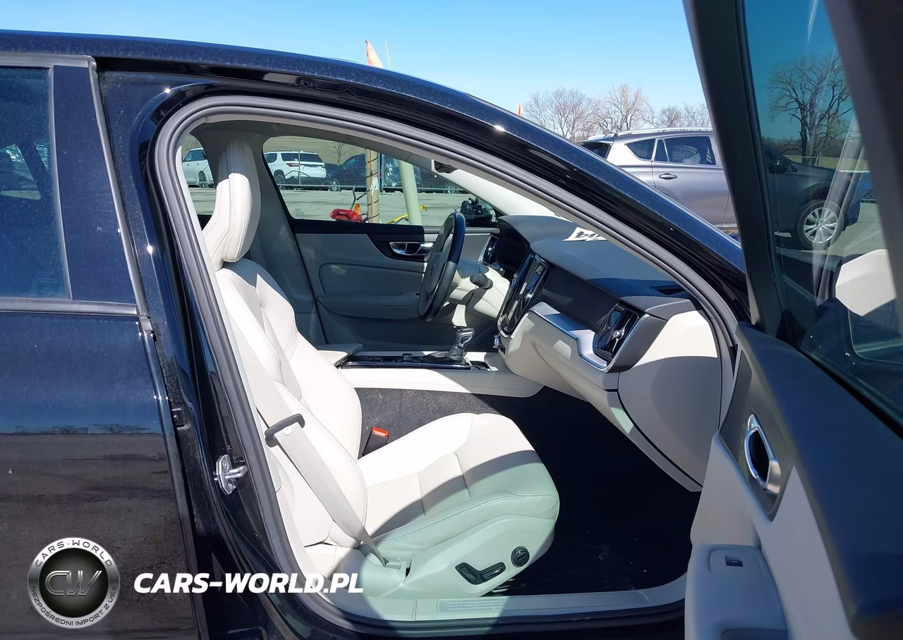 2020 Volvo S60 T6 Momentum VIN:7JRA22TKXLG057049 - 5