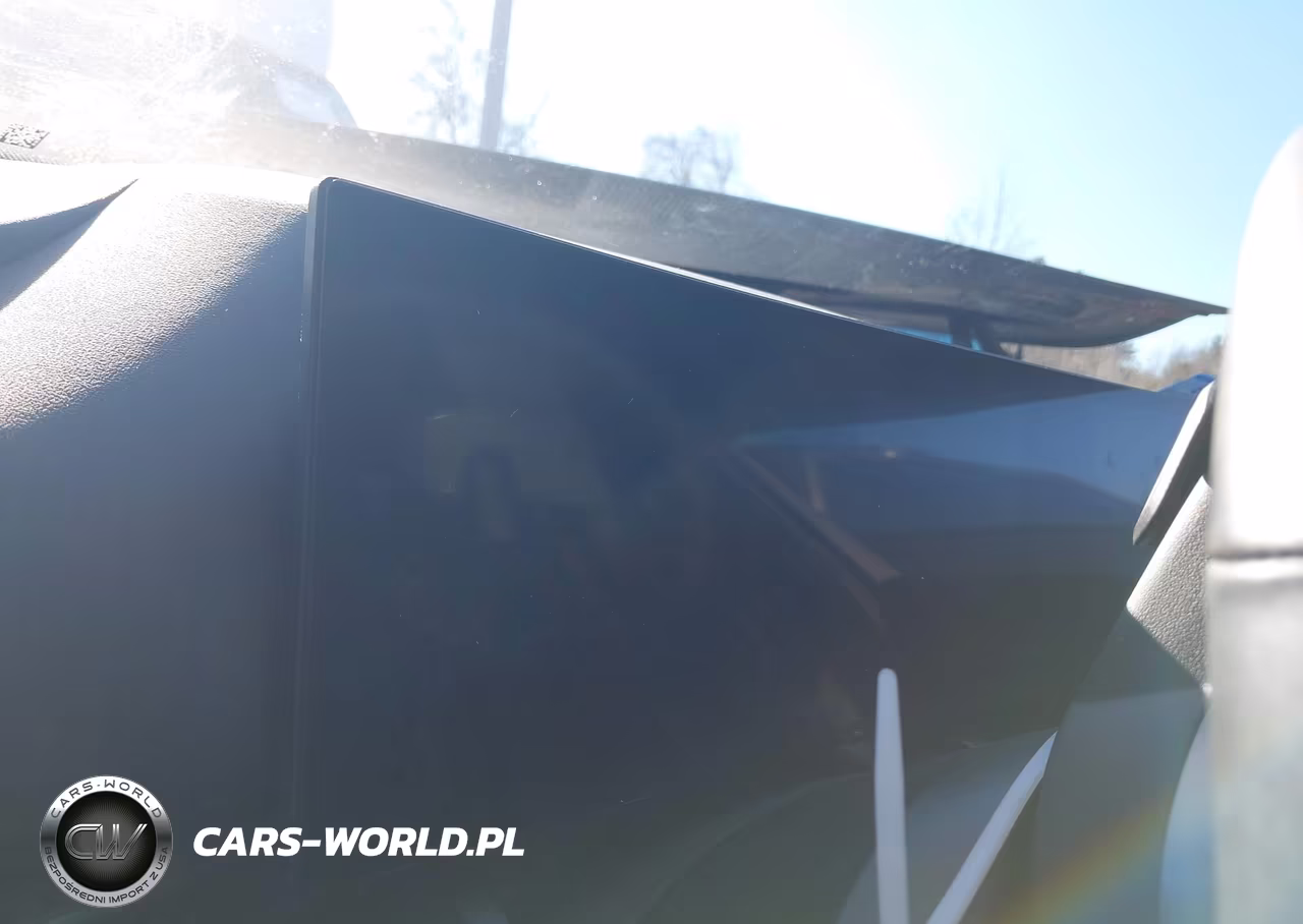 2025 BMW 550E xDrive VIN:WBA13FK09SCU34654 - 15