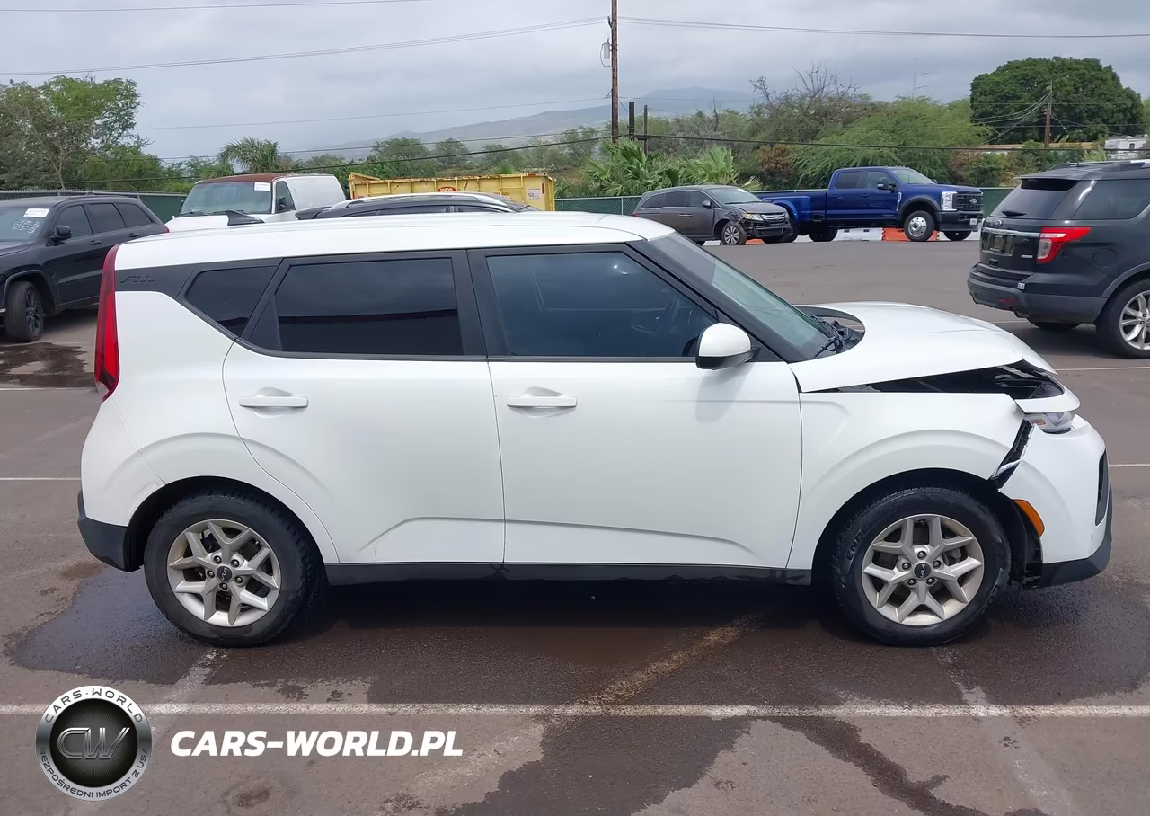 2022 Kia Soul Lx VIN:KNDJ23AU2N7159361 - 13