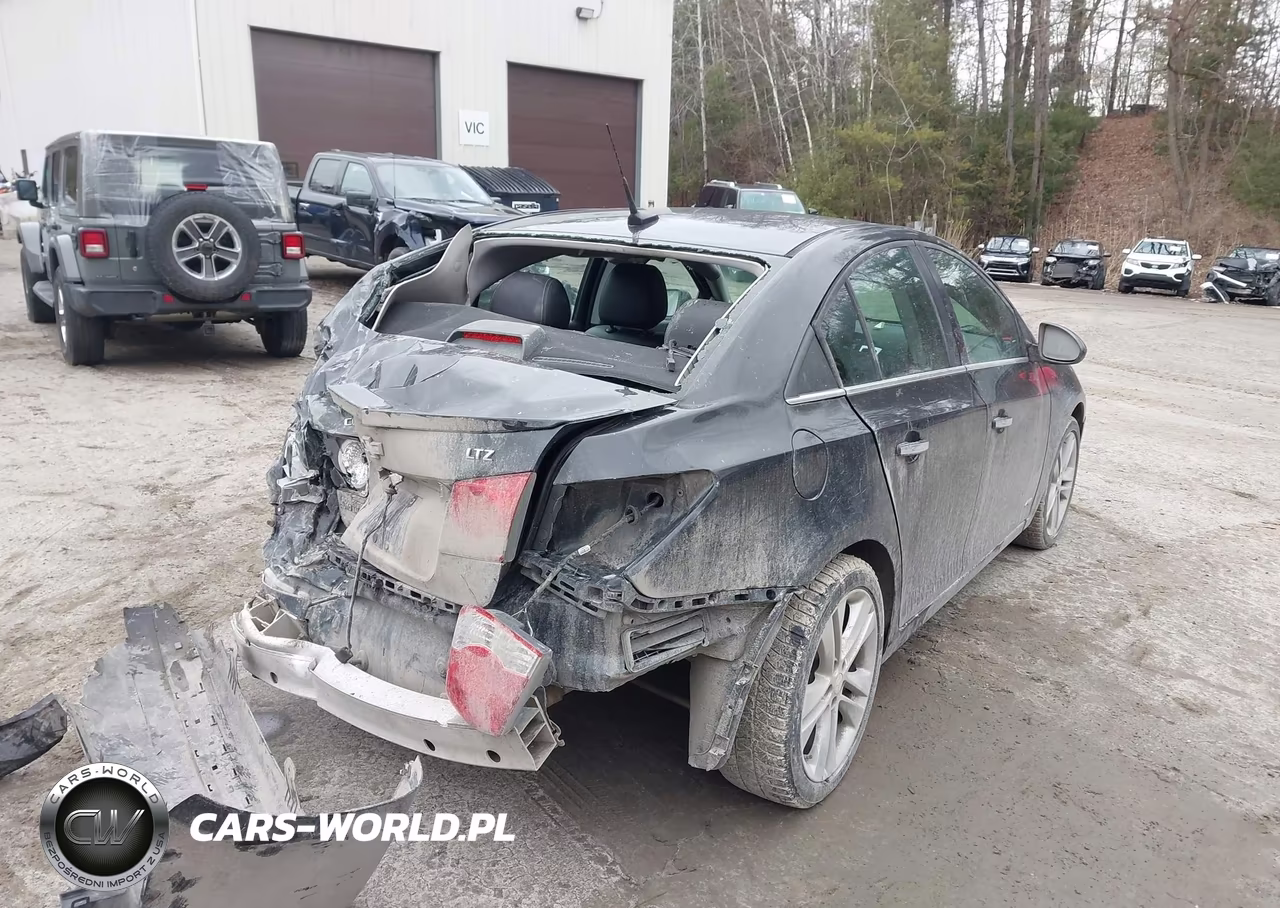 2014 Chevrolet Cruze Ltz VIN:1G1PG5SB3E7238731 - 4